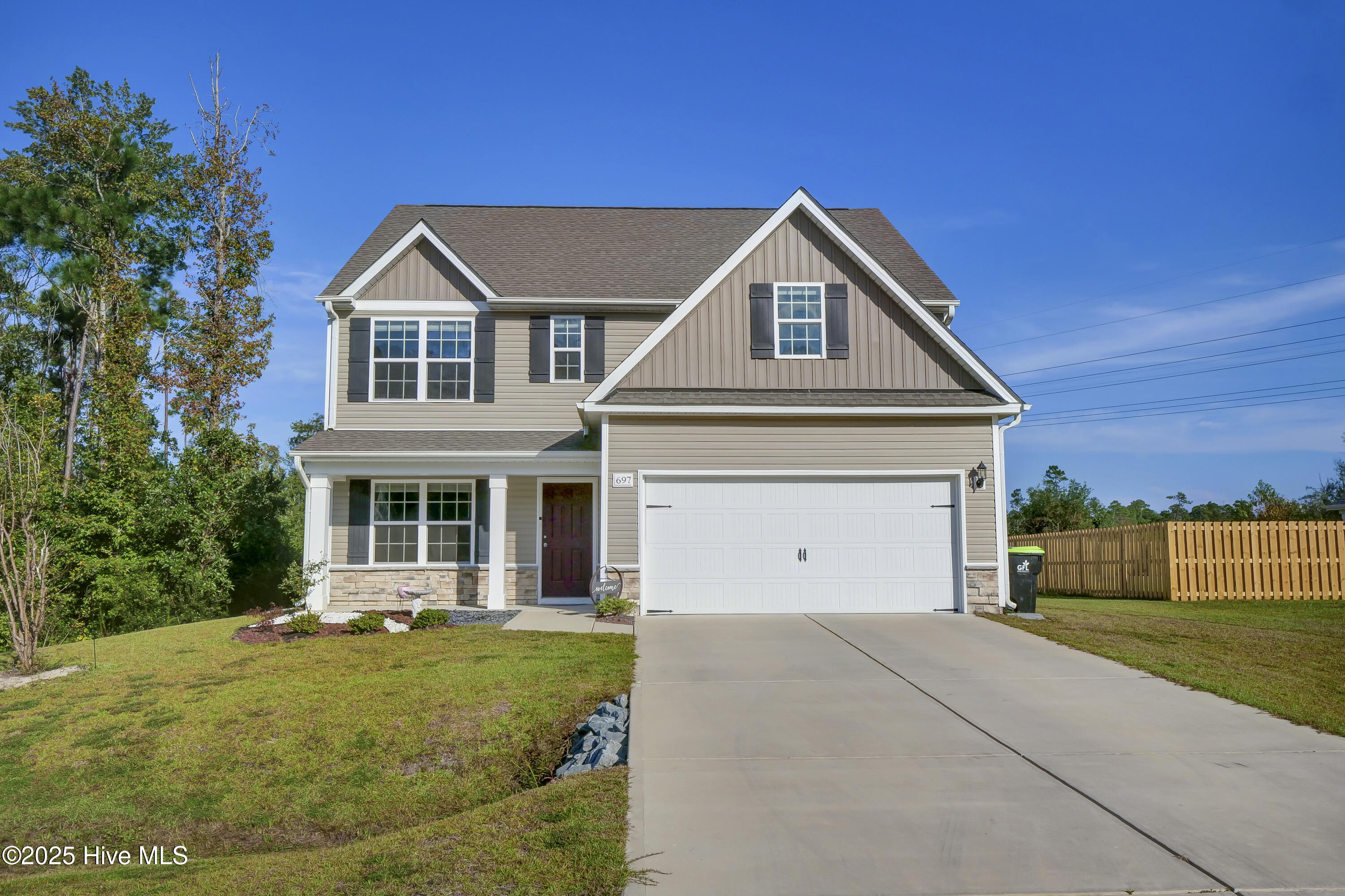 100533254 | Photo 32