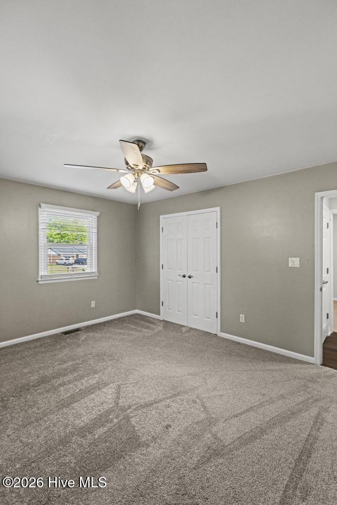 100570465 | Photo 42