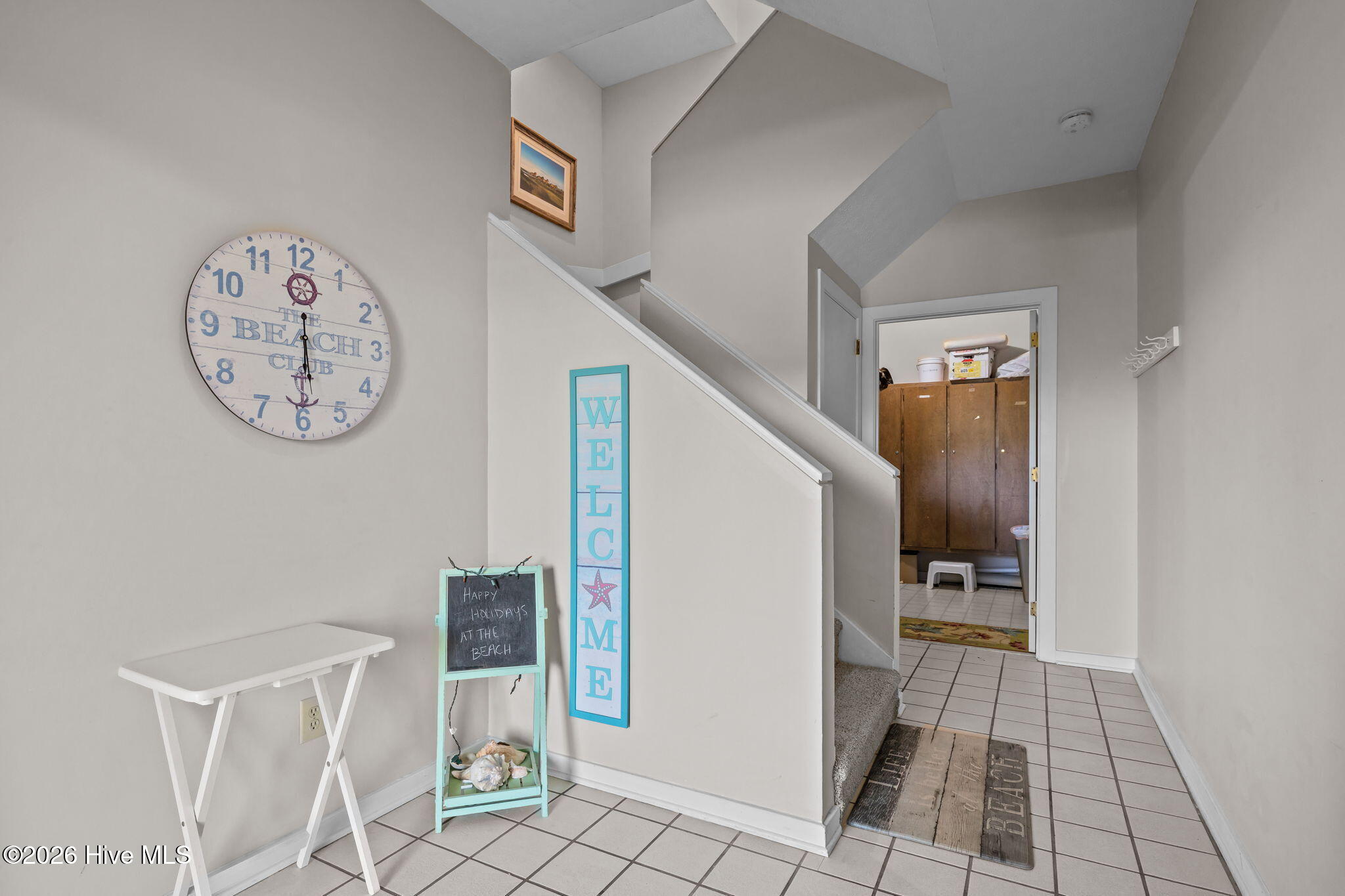 100554343 | Photo 47