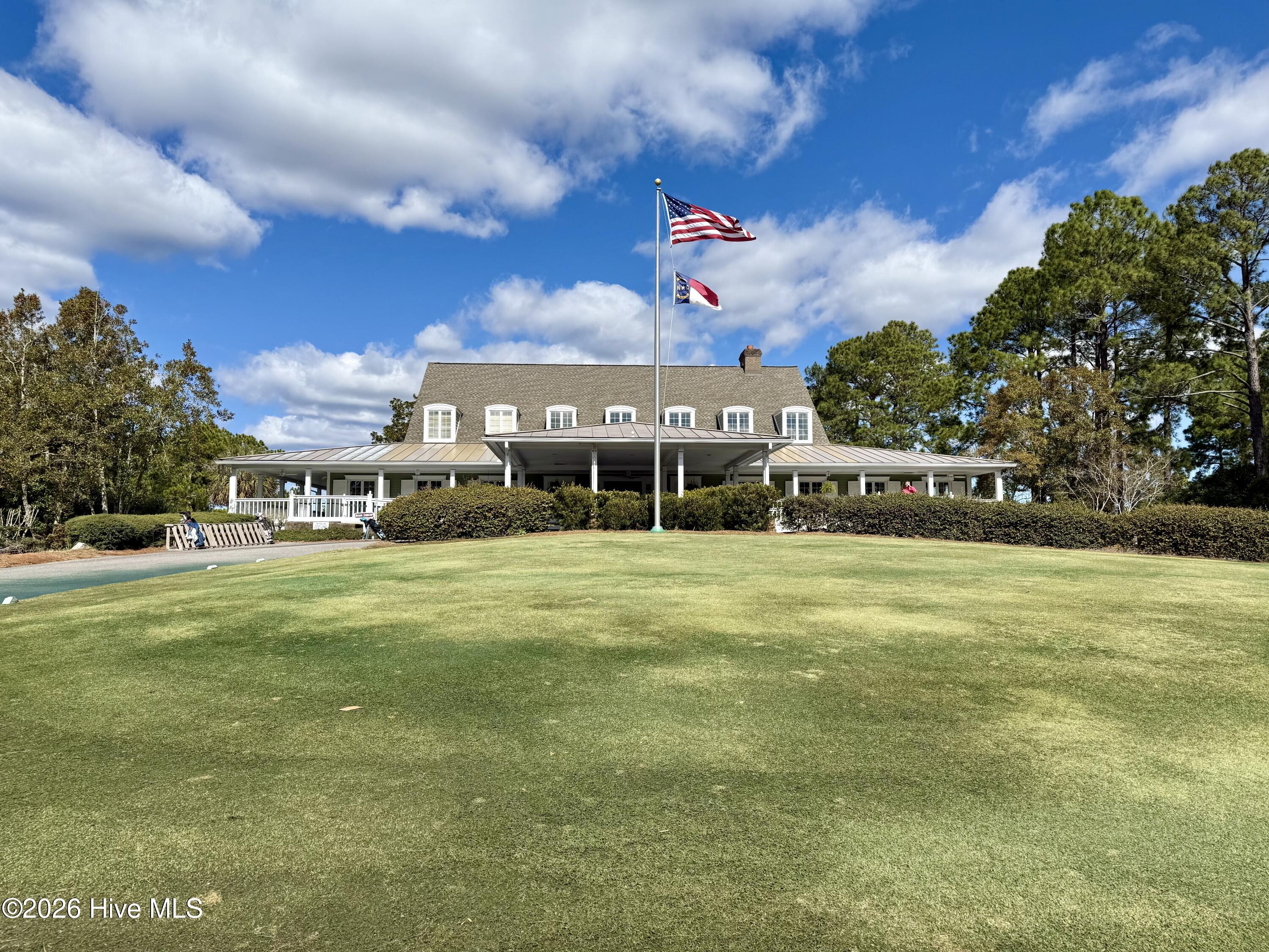 100570060 | Photo 19