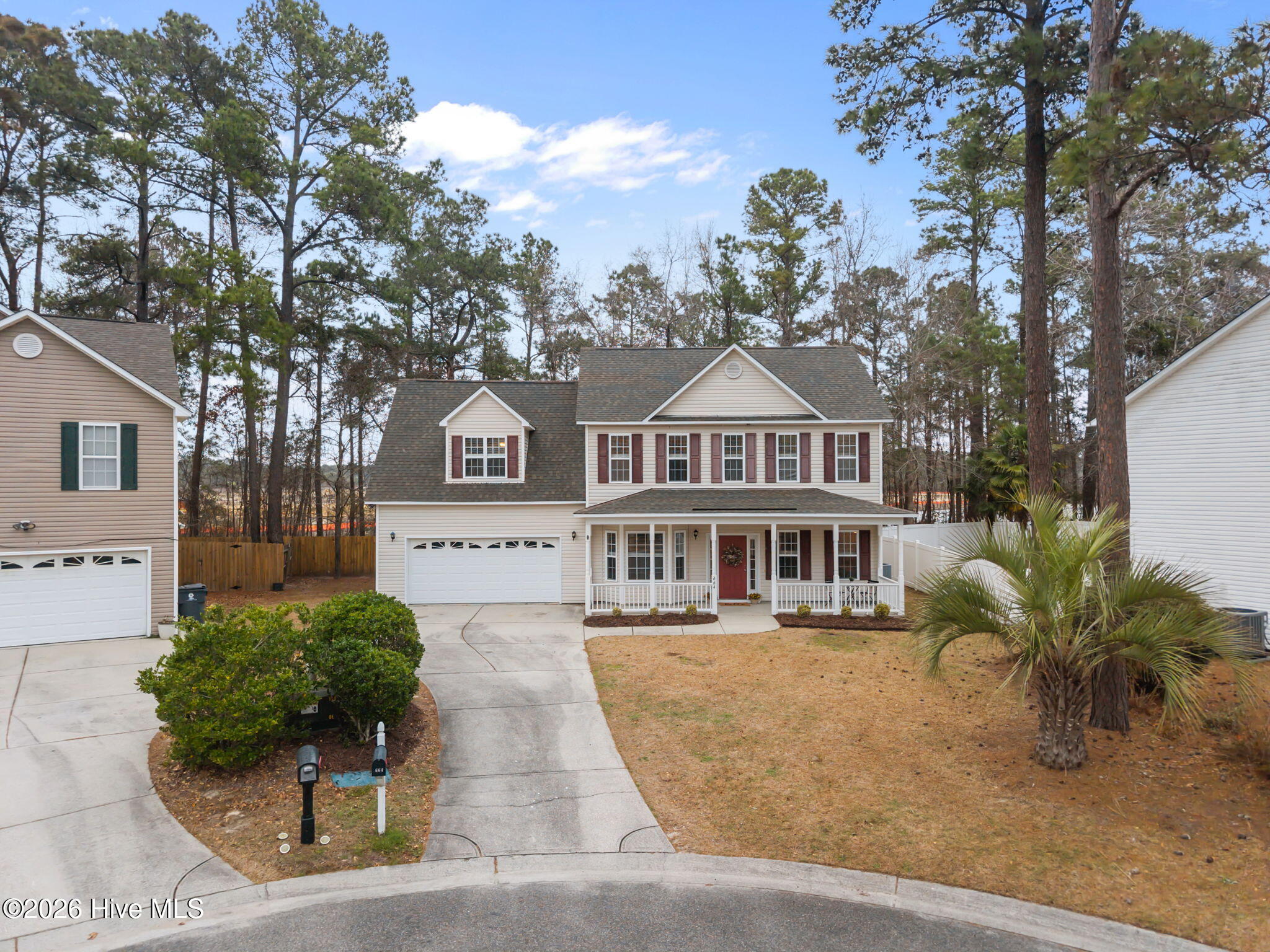 100558076 | Photo 53