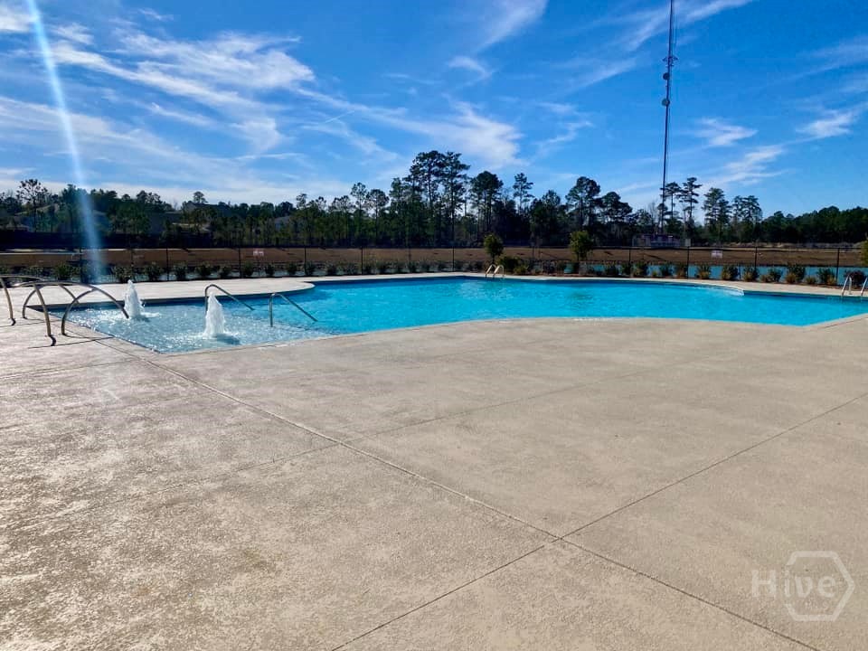 Community pool