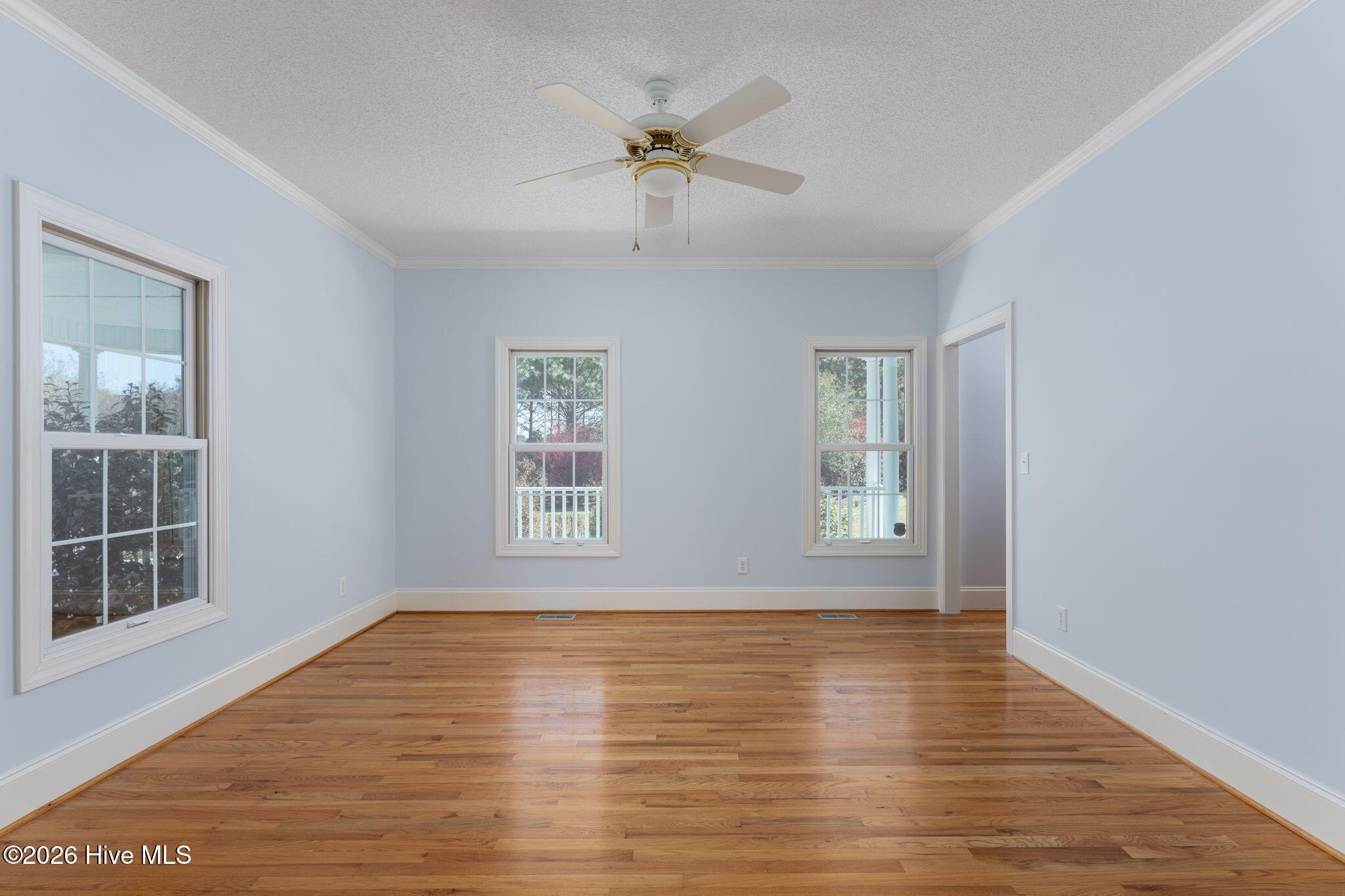 100552056 | Photo 19