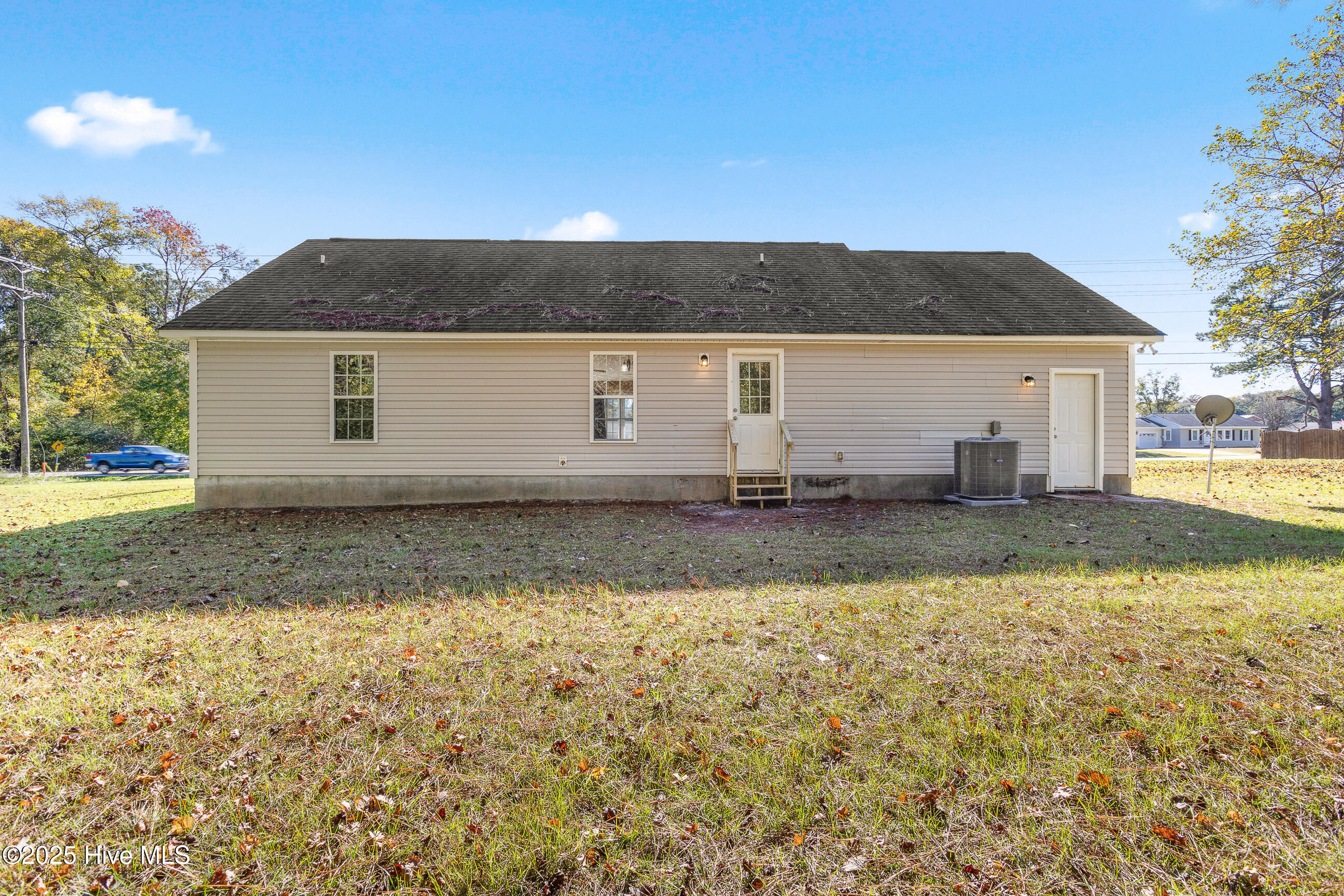 100541118 | Photo 21