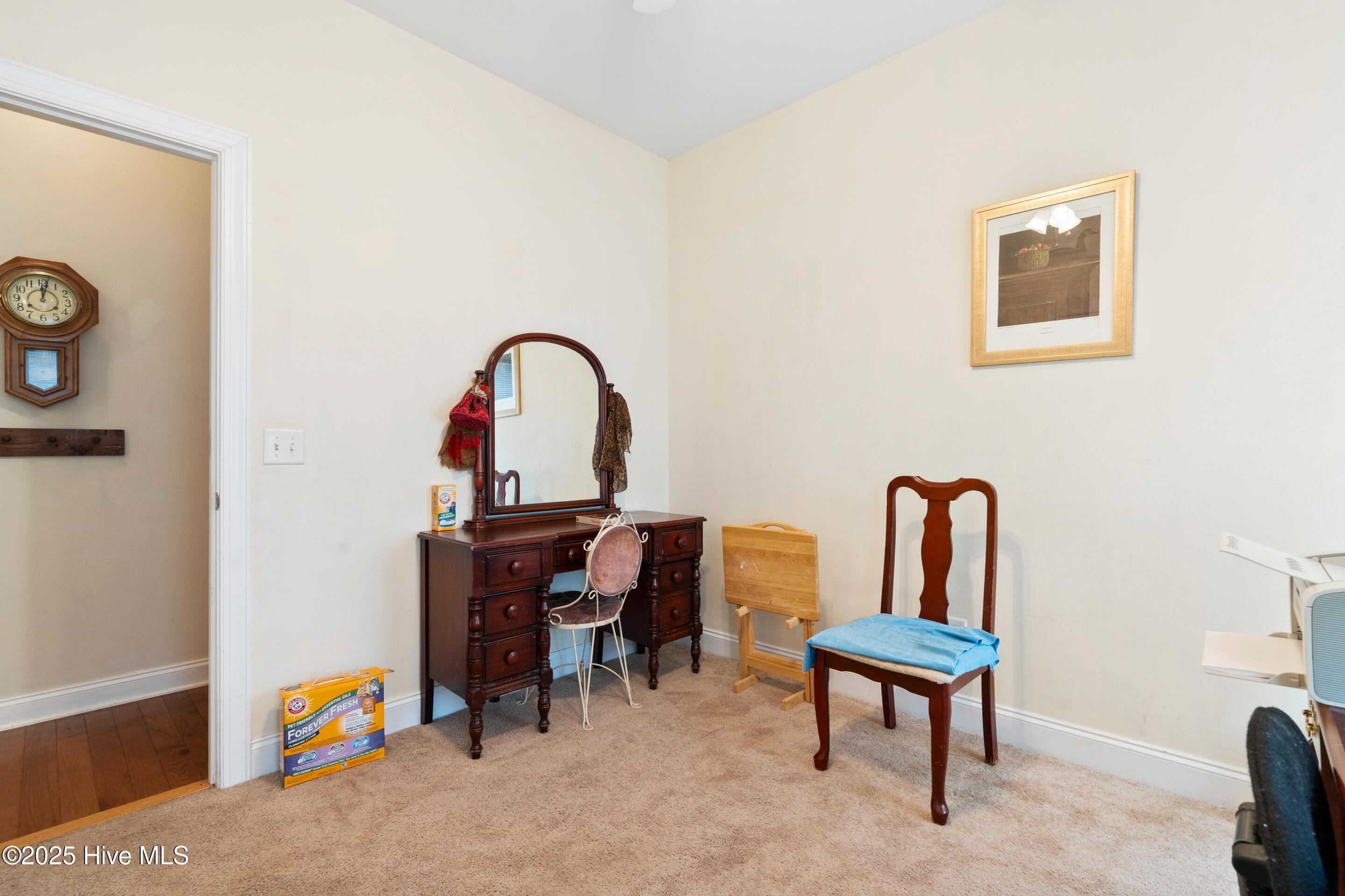 100522609 | Photo 34