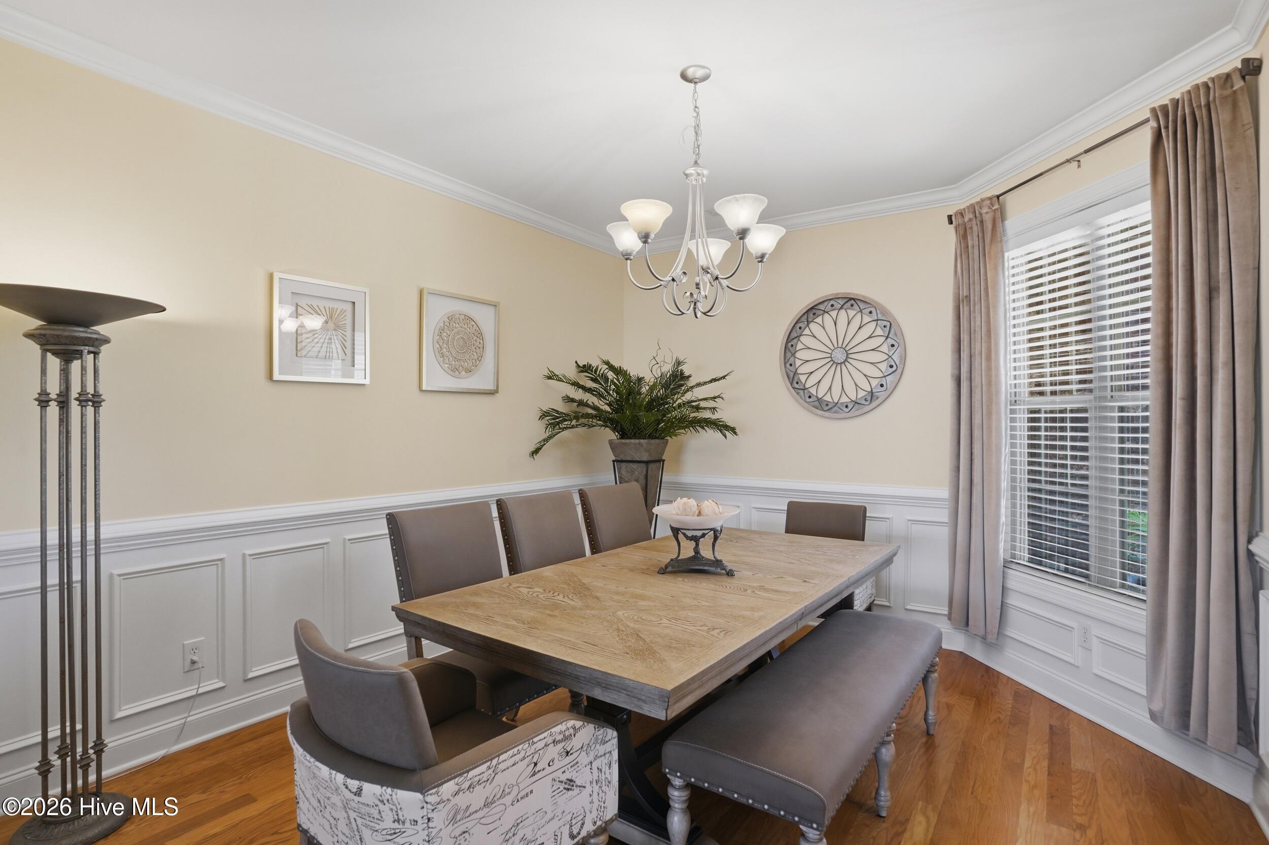 100561149 | Photo 15