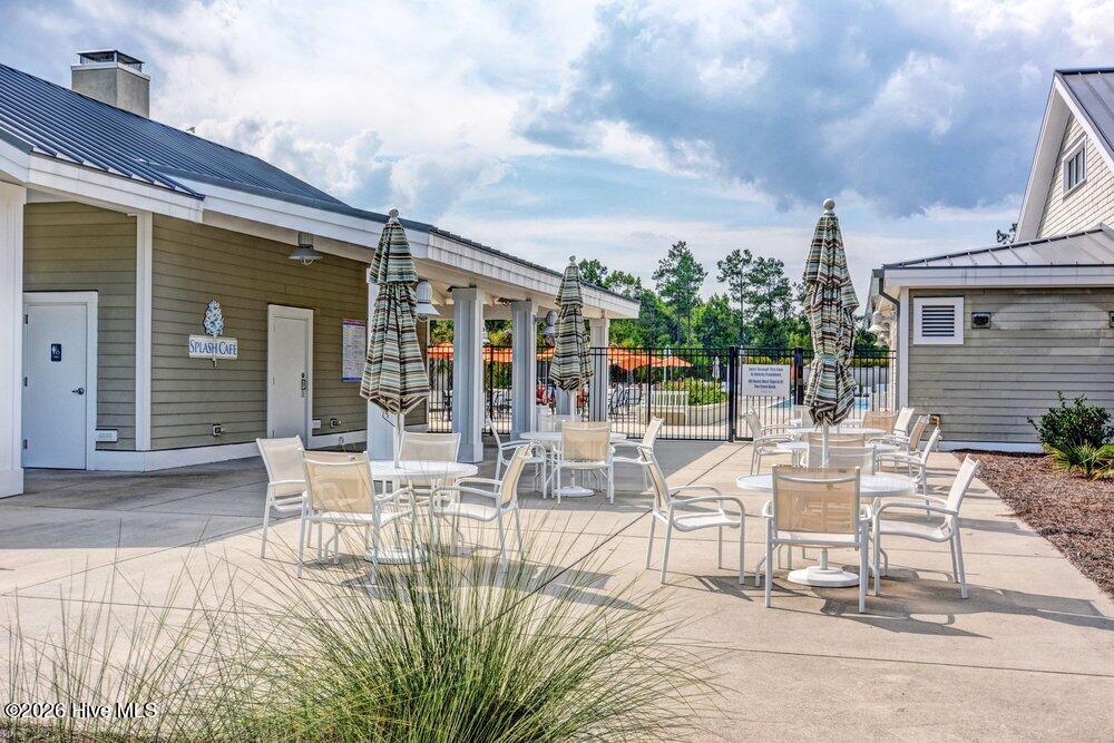 100564119 | Photo 77