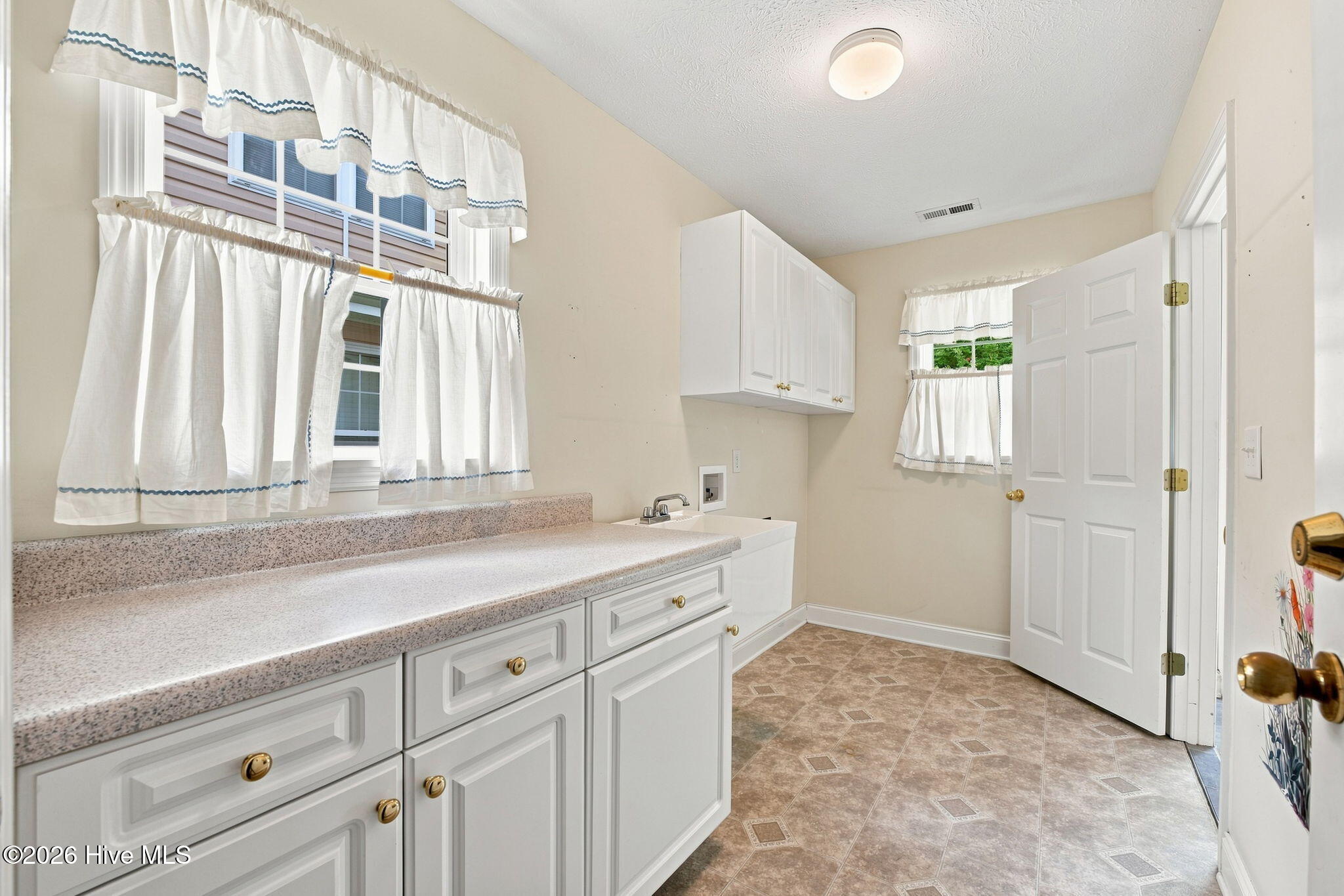 104 Uster Court,New Bern