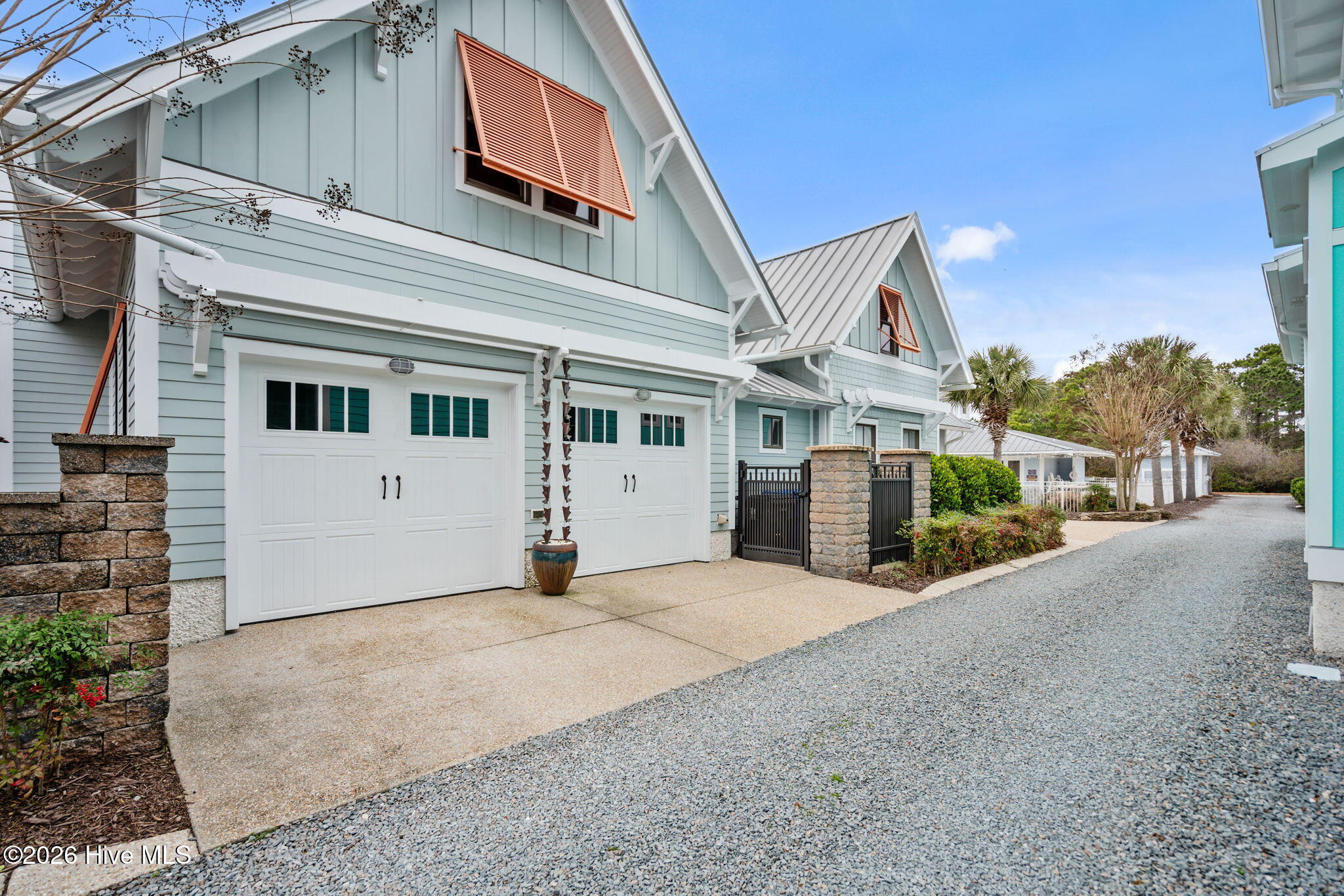 100551618 | Photo 91