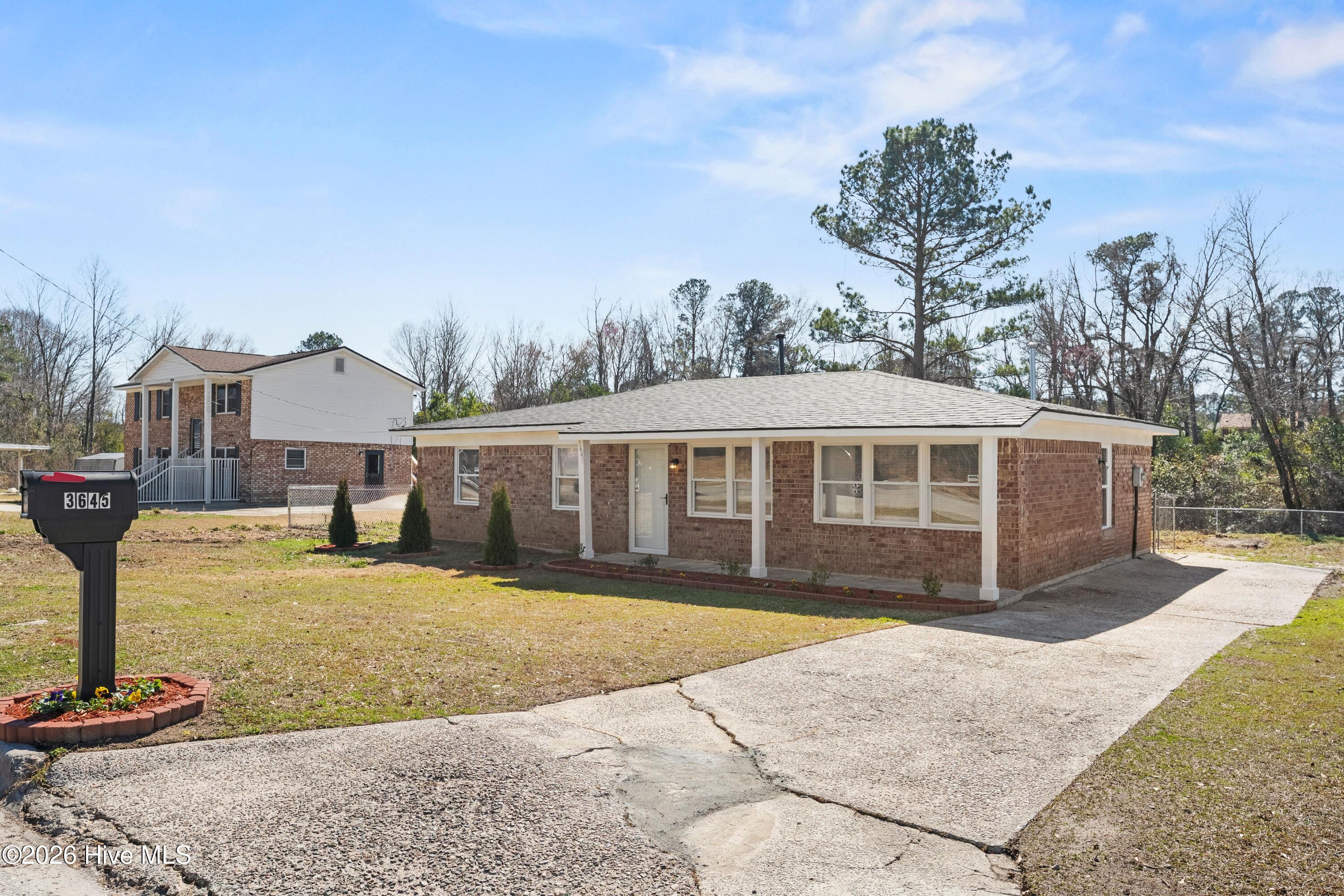 2-3645 Hopson Rd 02 R