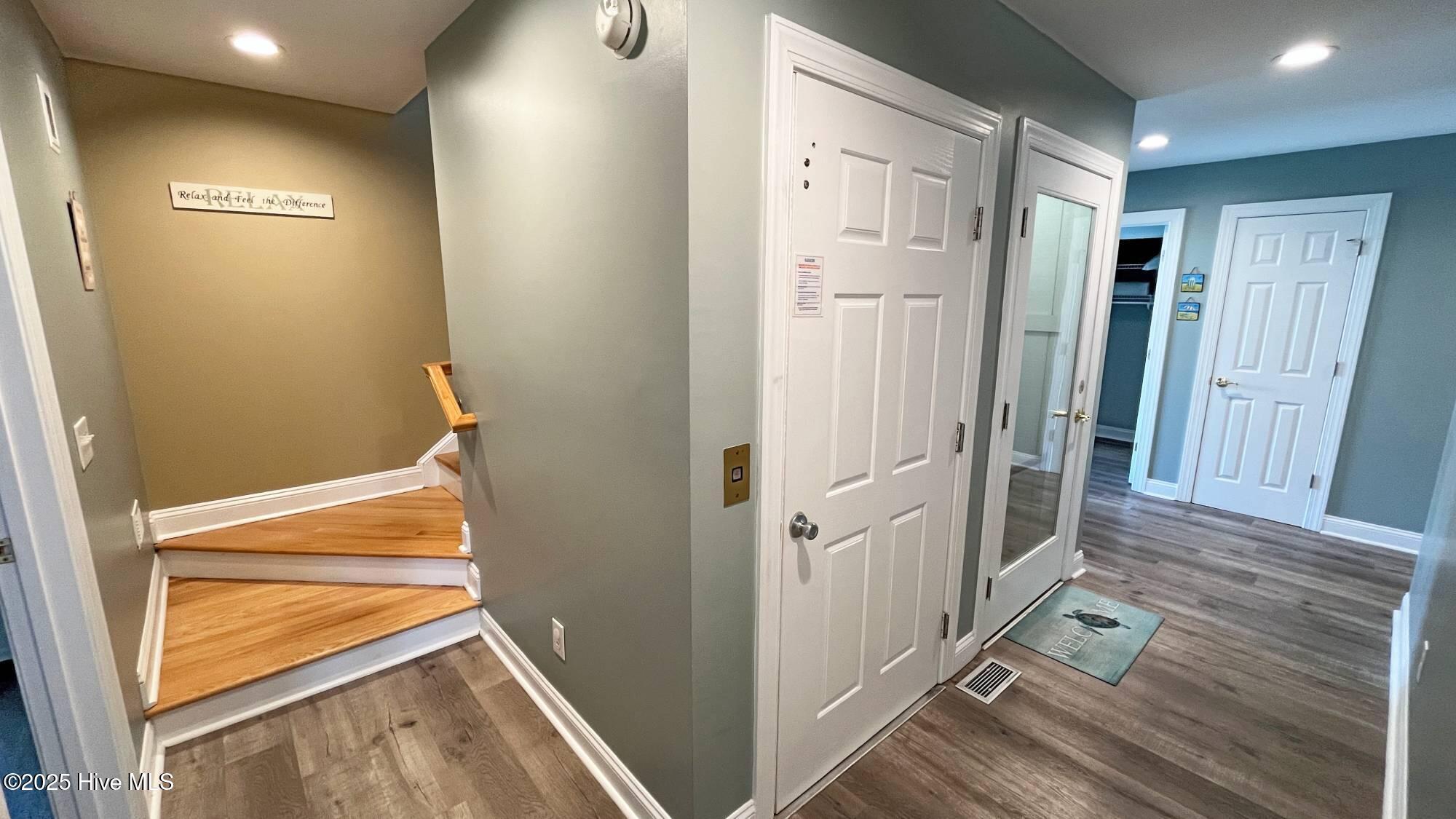 100496686 | Photo 39