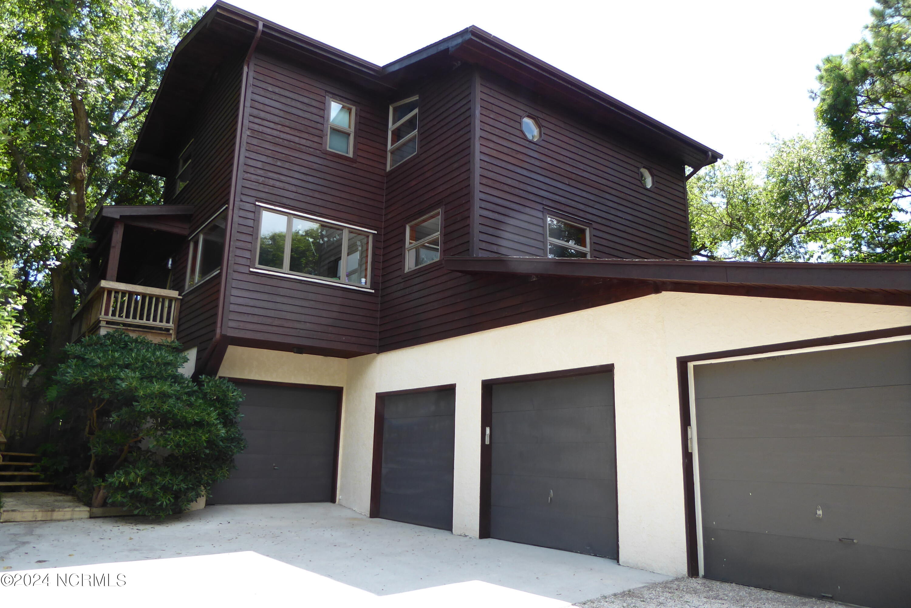 Homes for sale in Atlantic Beach, NC | 113 Hoop Pole Creek Dr, Atlantic Beach, NC 28512 | MLS# 100448422