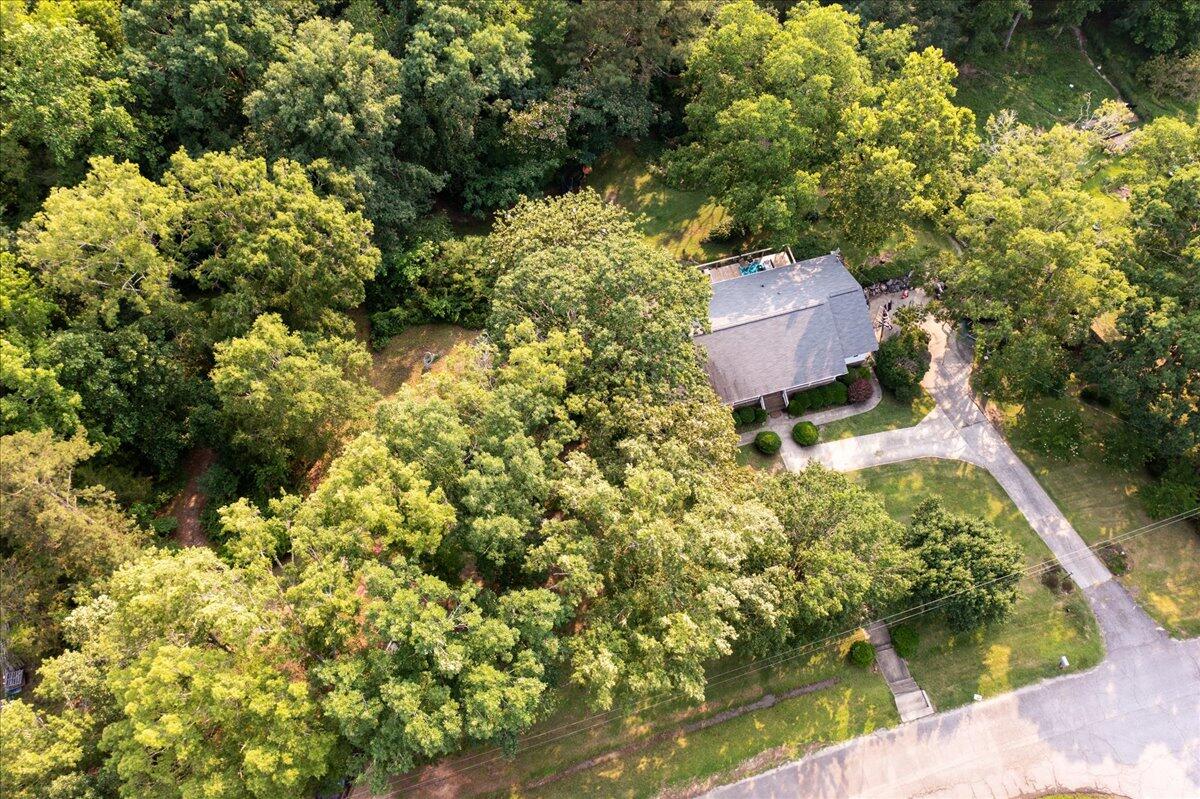 03-570 Wallace-Wells Circle-10