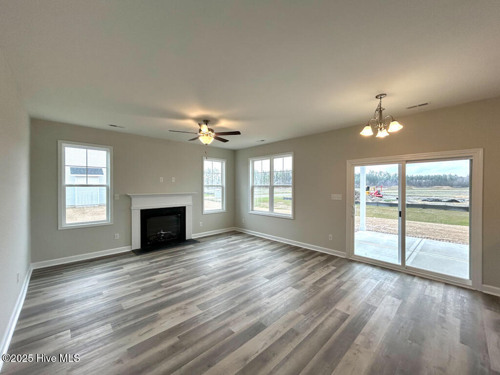 100522239 | Photo 13