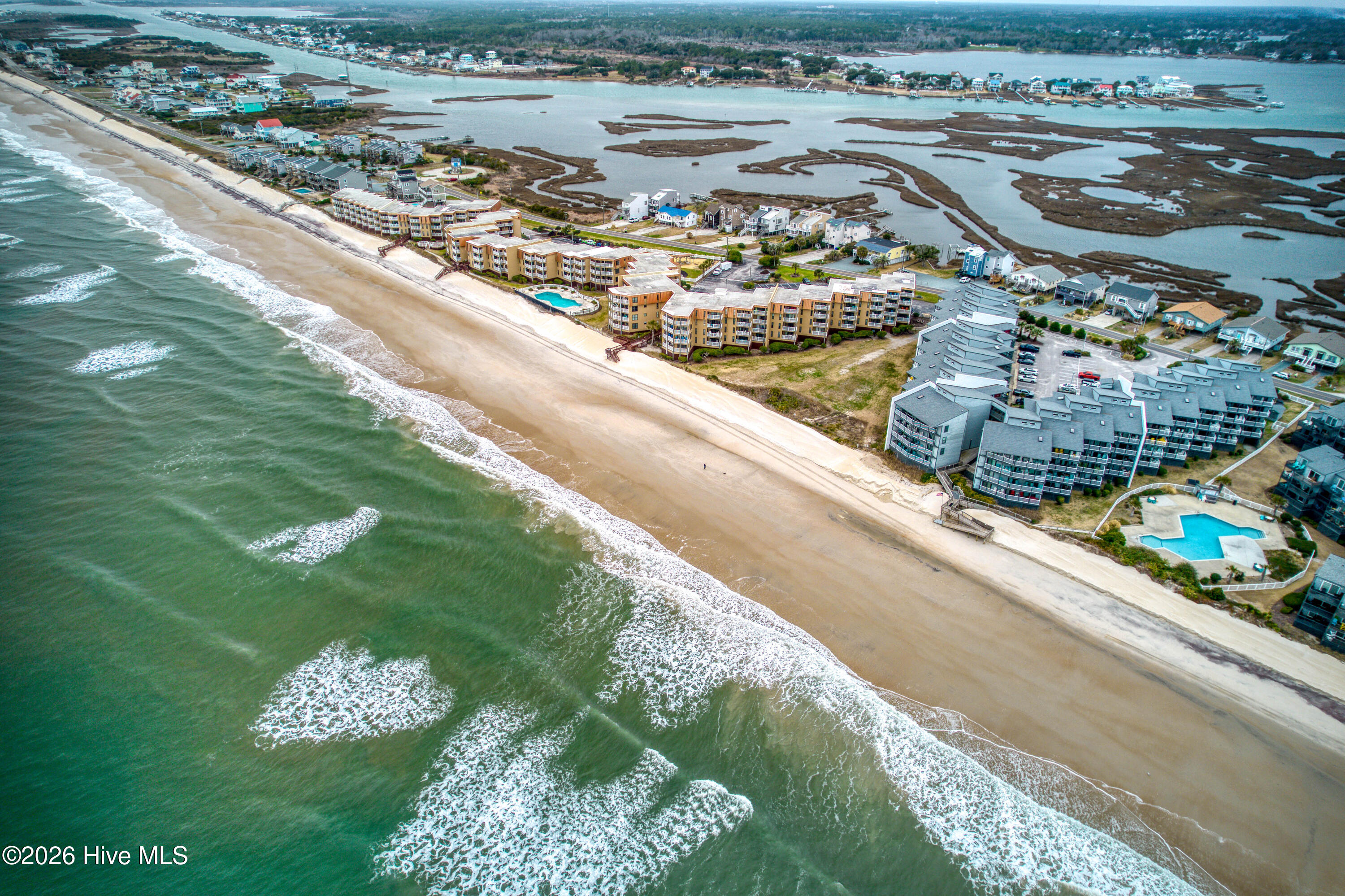 100558069 | Photo 88