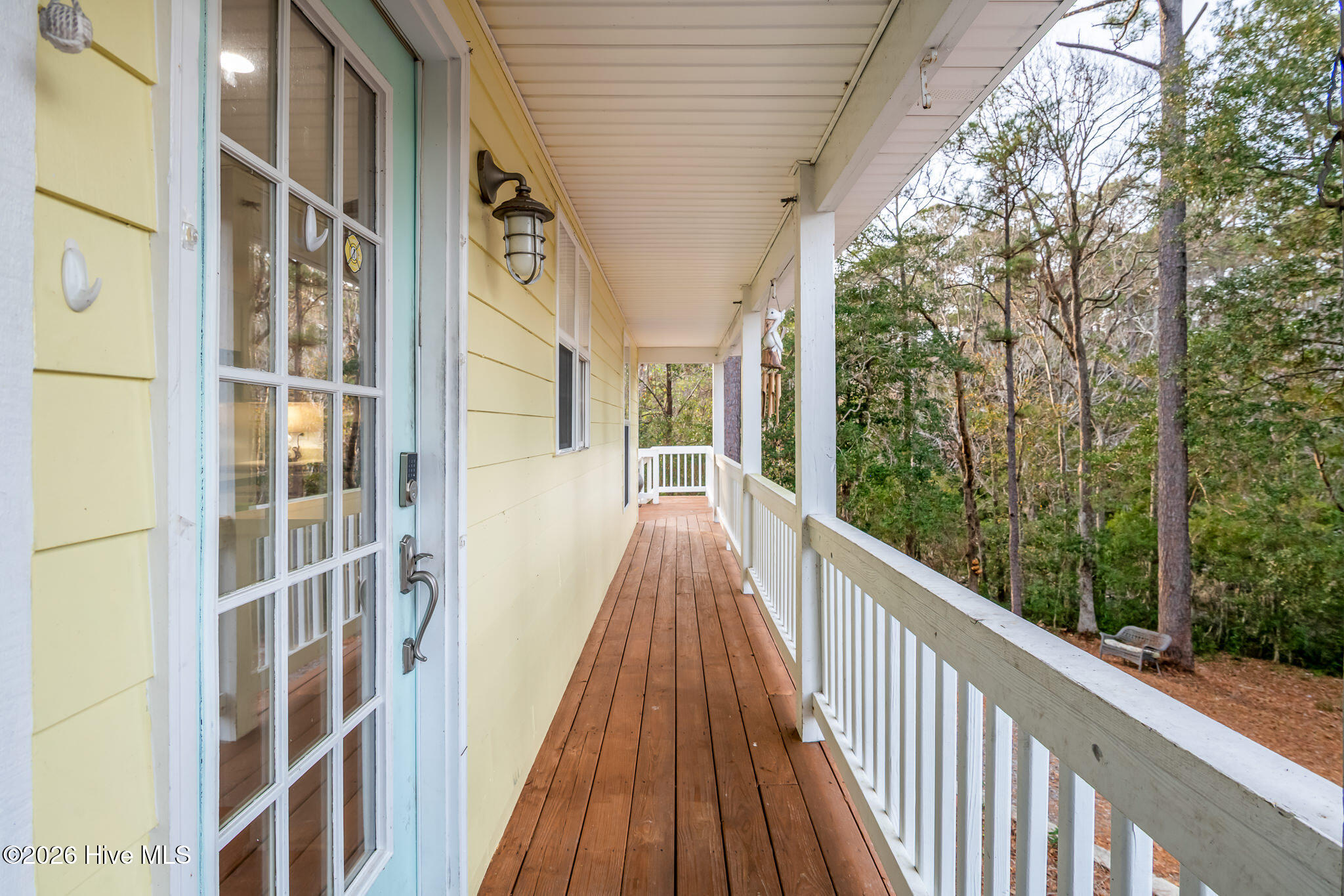 100549420 | Photo 38