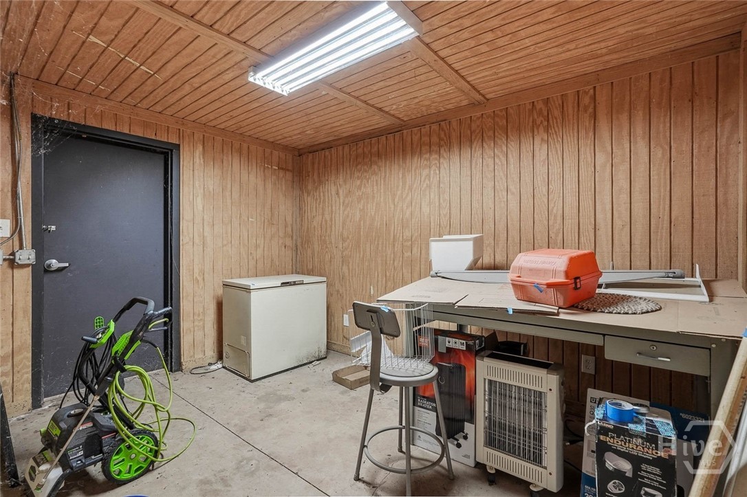 Shop Office