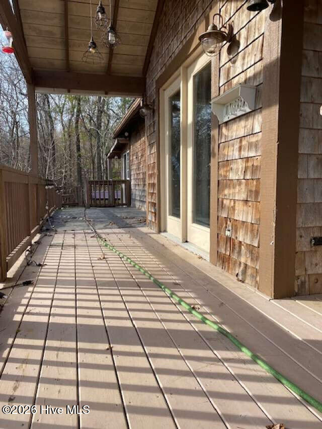 100555235 | Photo 14