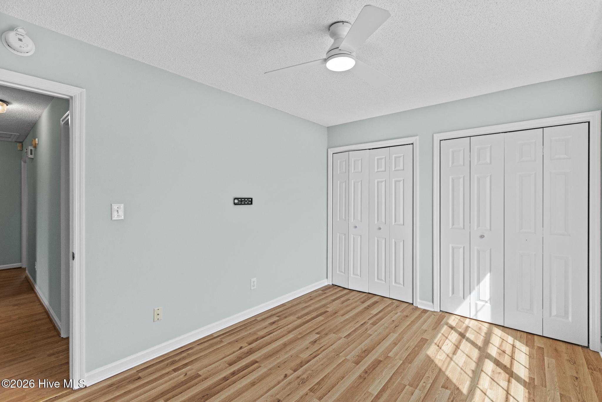 100558461 | Photo 21