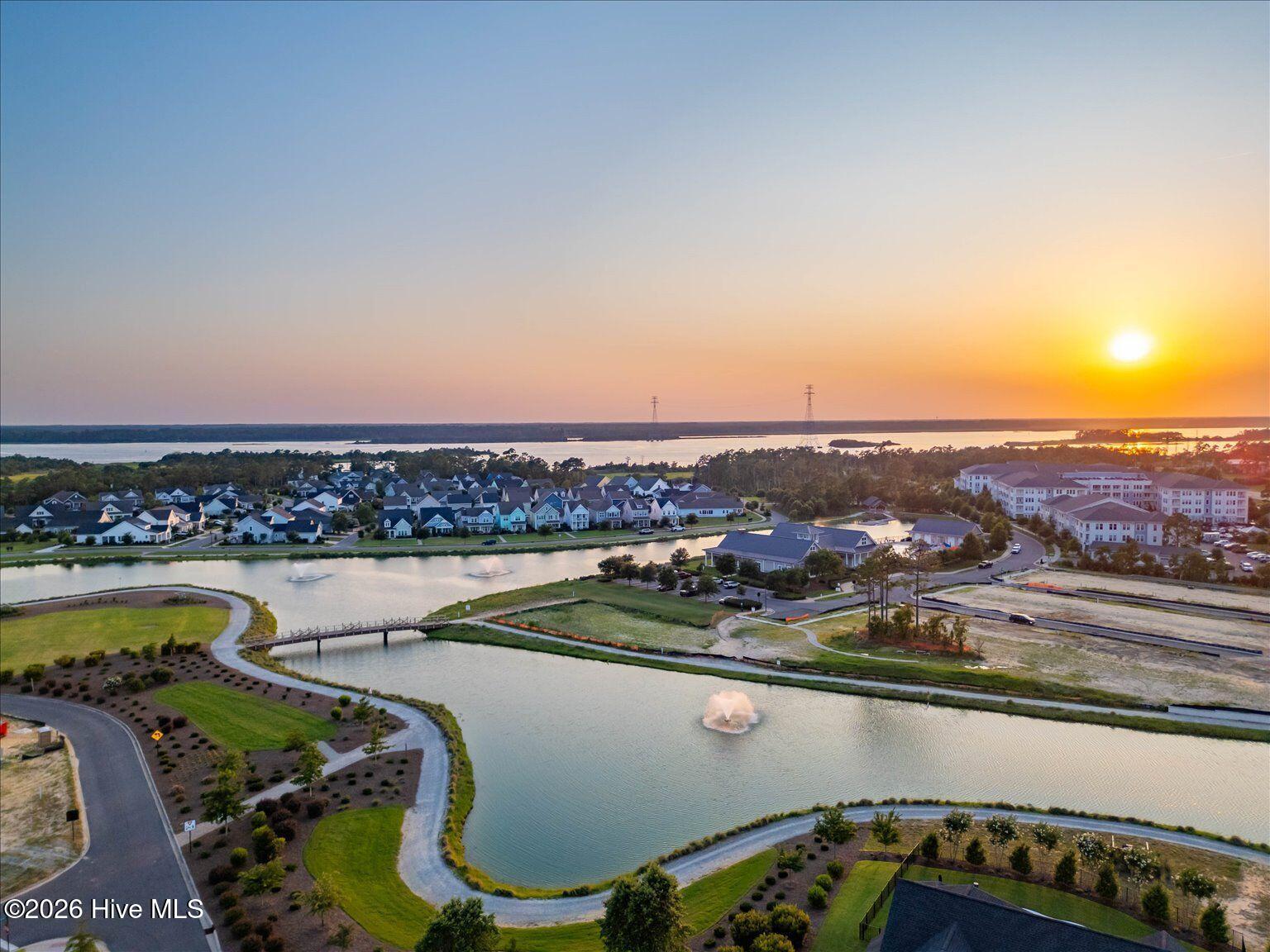 100564841 | Photo 30