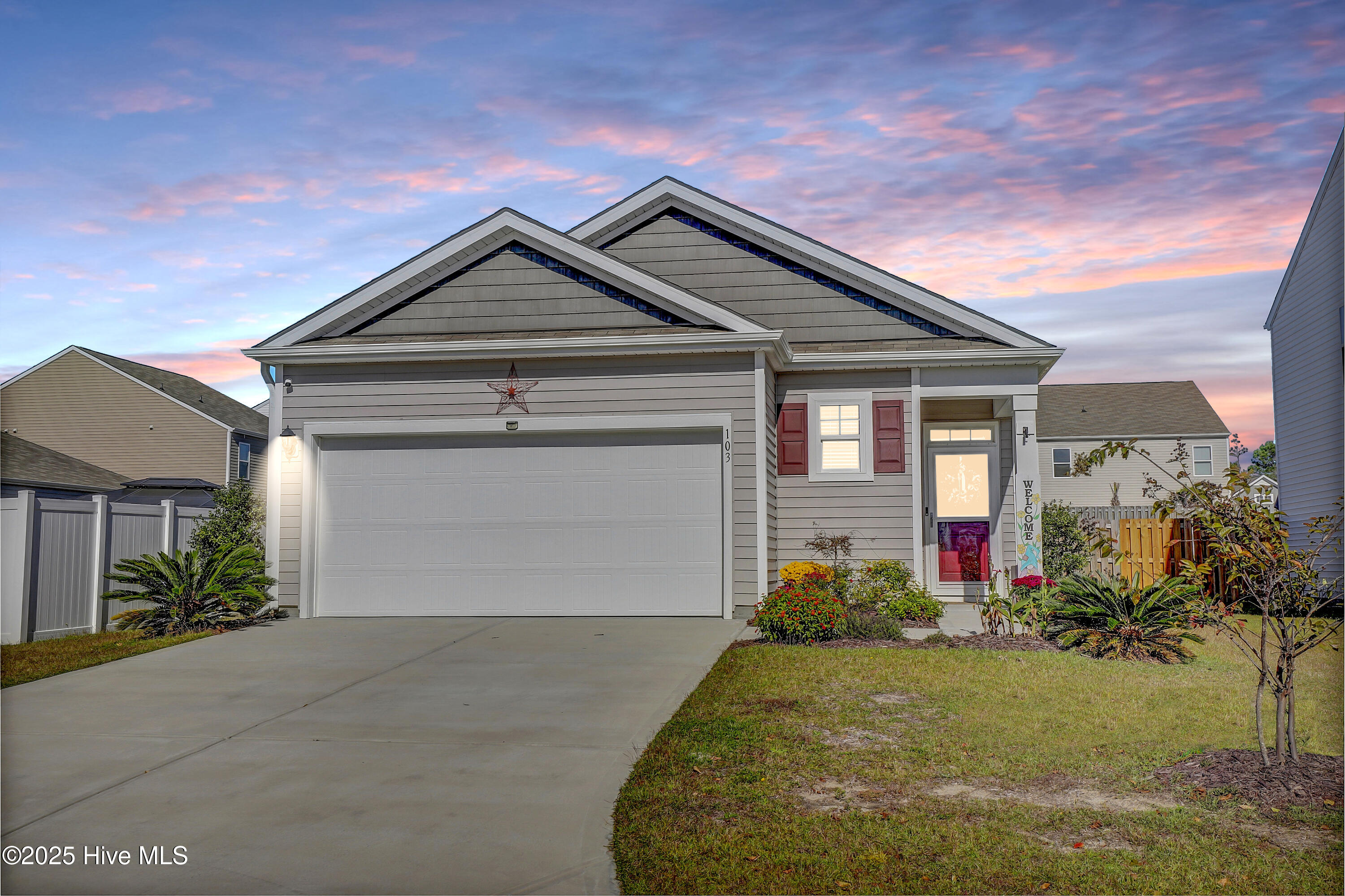 Homes for sale in Surf City, NC | 103 Mesa Ln, Surf City, NC 28445 | MLS# 100537511