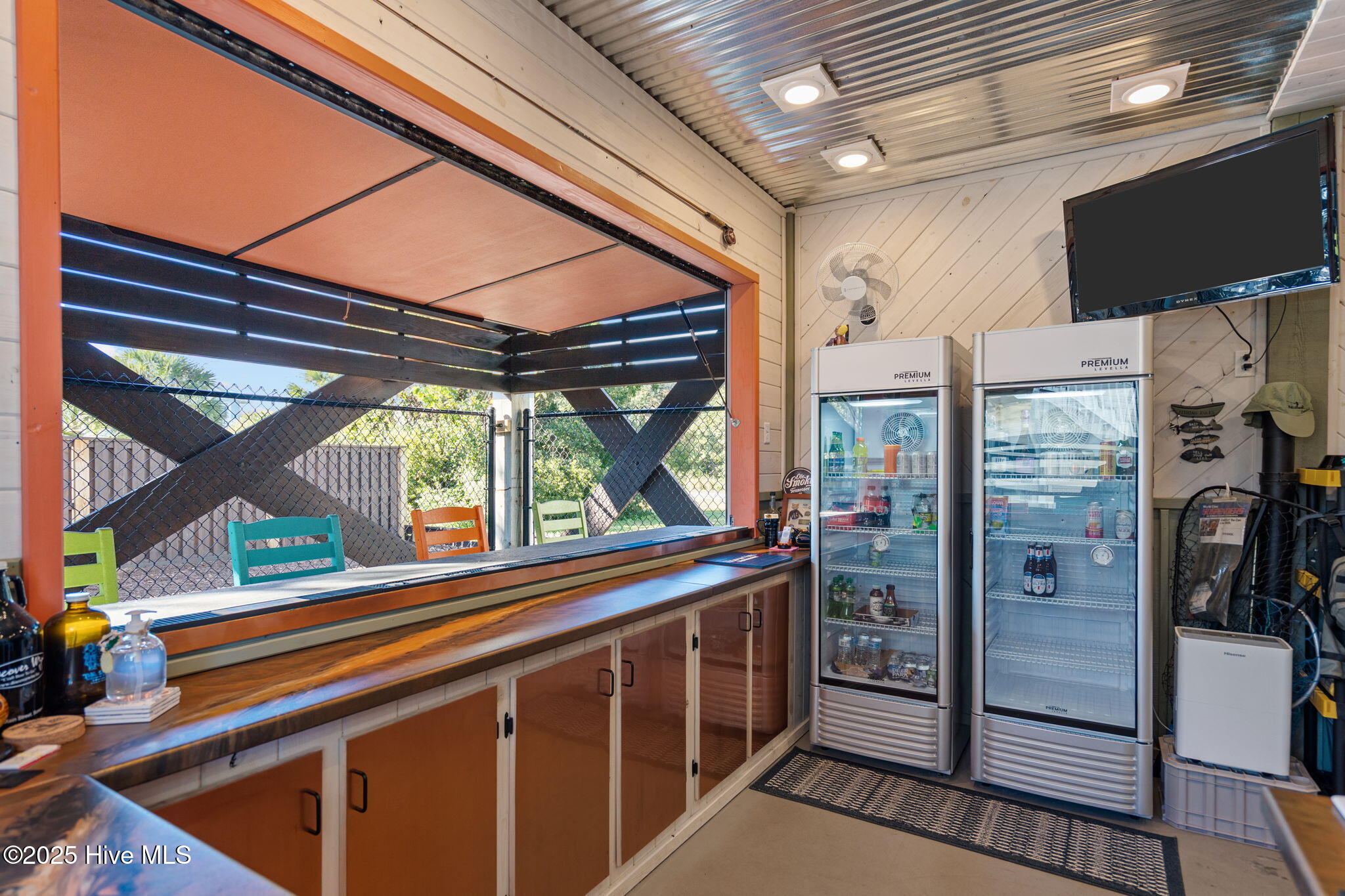 100540020 | Photo 50