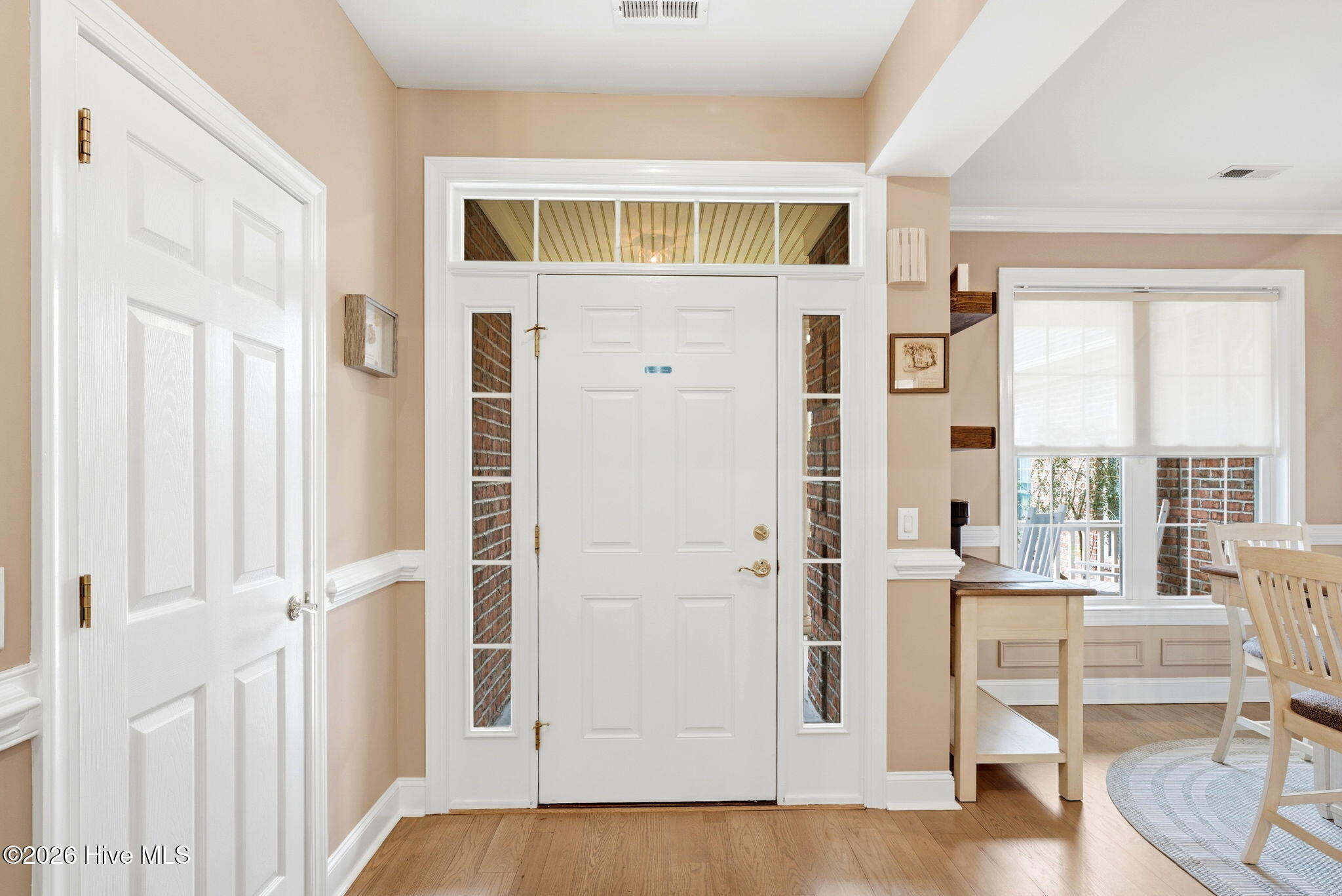 100556153 | Photo 17