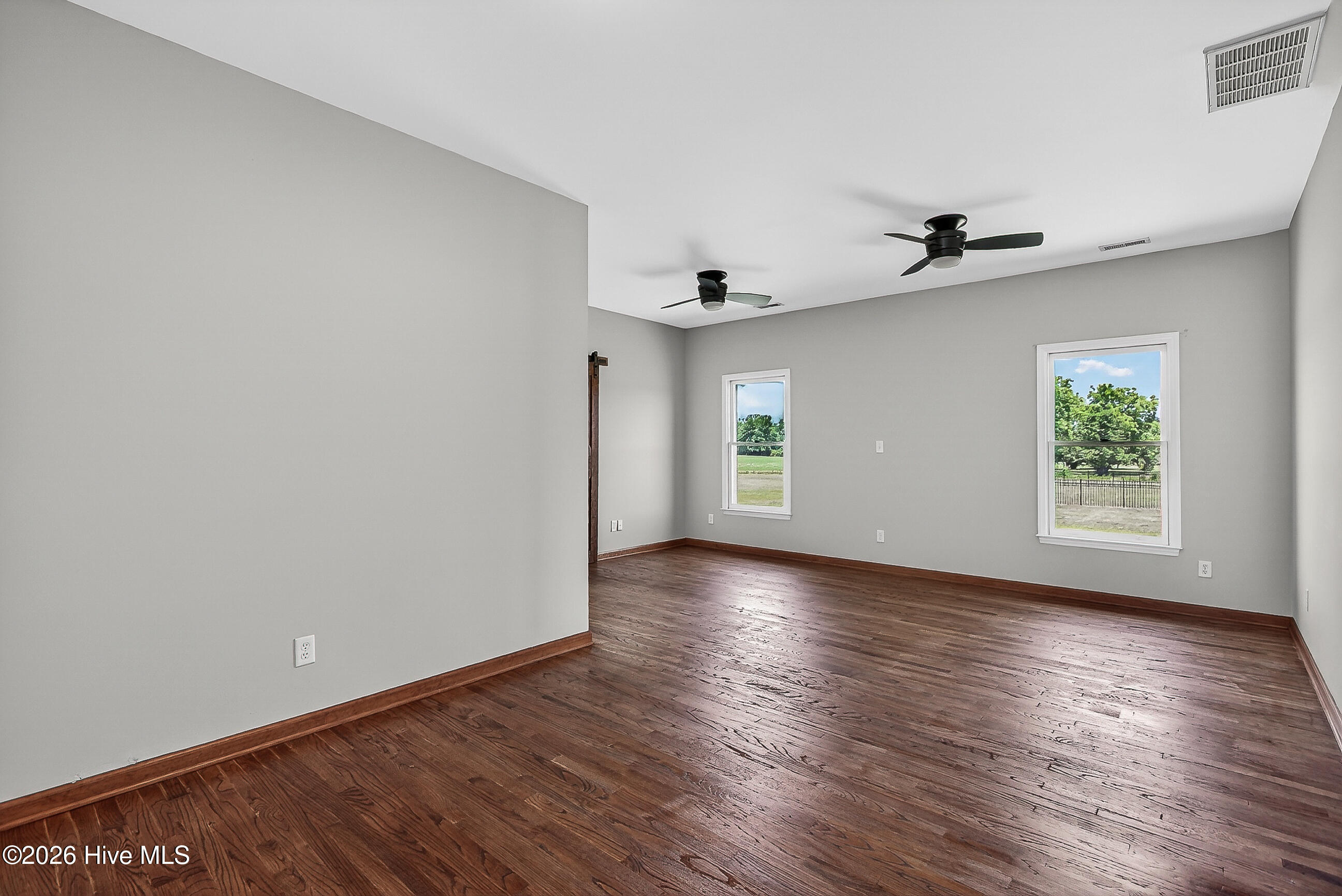 2732 White Oak River Road,Maysville
