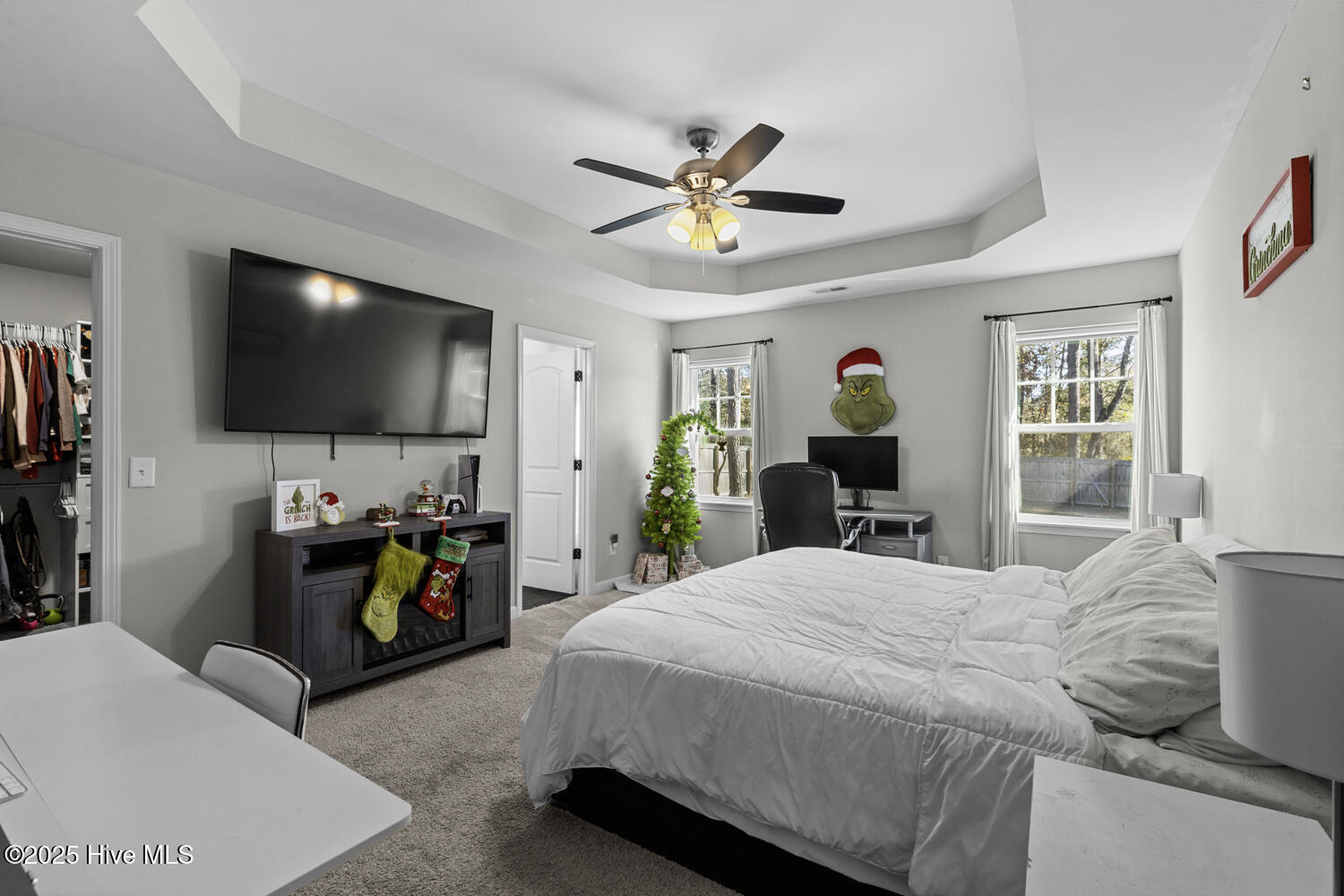 100545268 | Photo 18