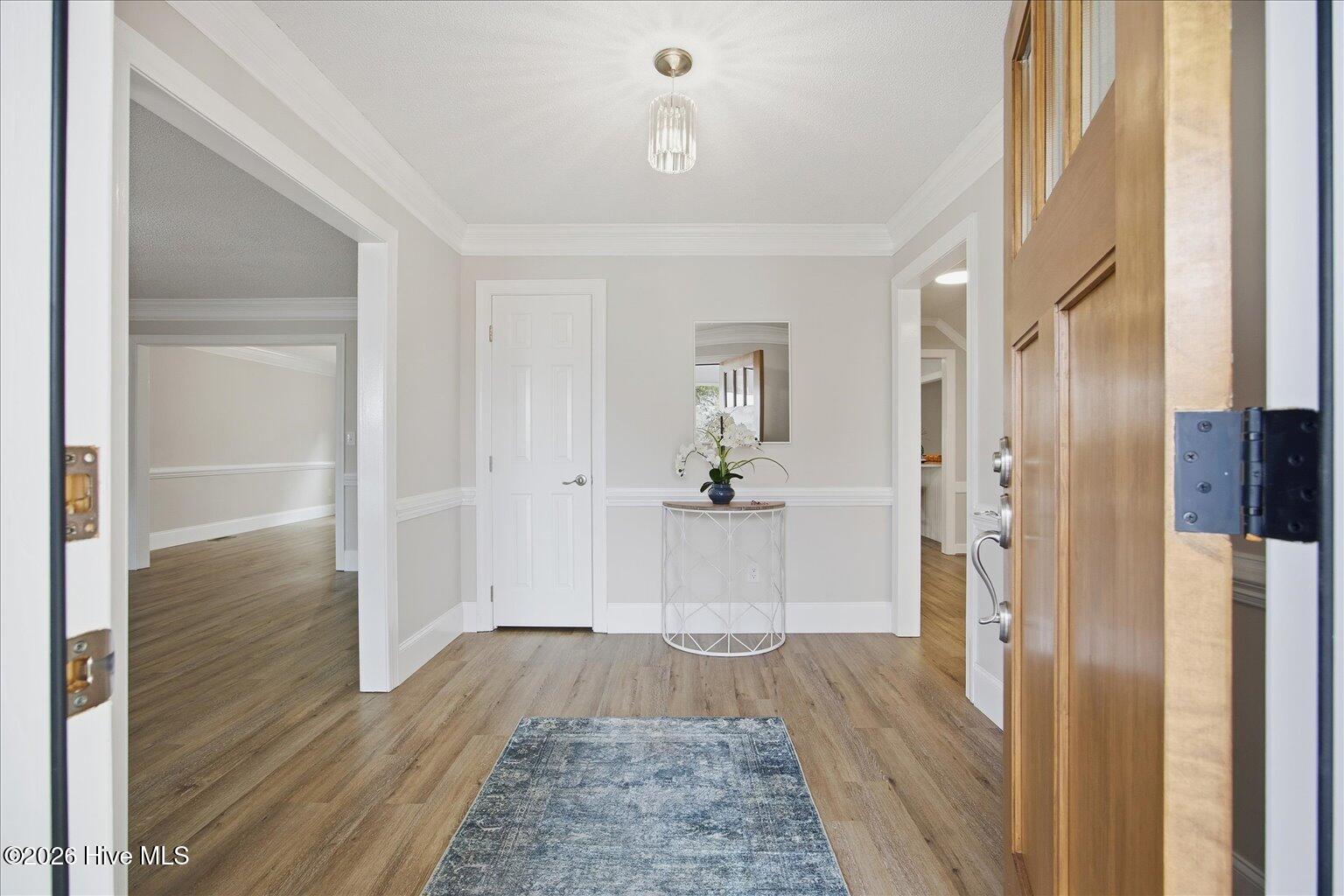 100555379 | Photo 10