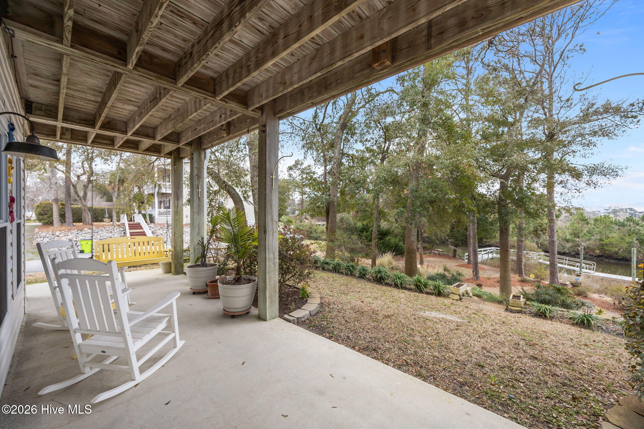 100558416 | Photo 44