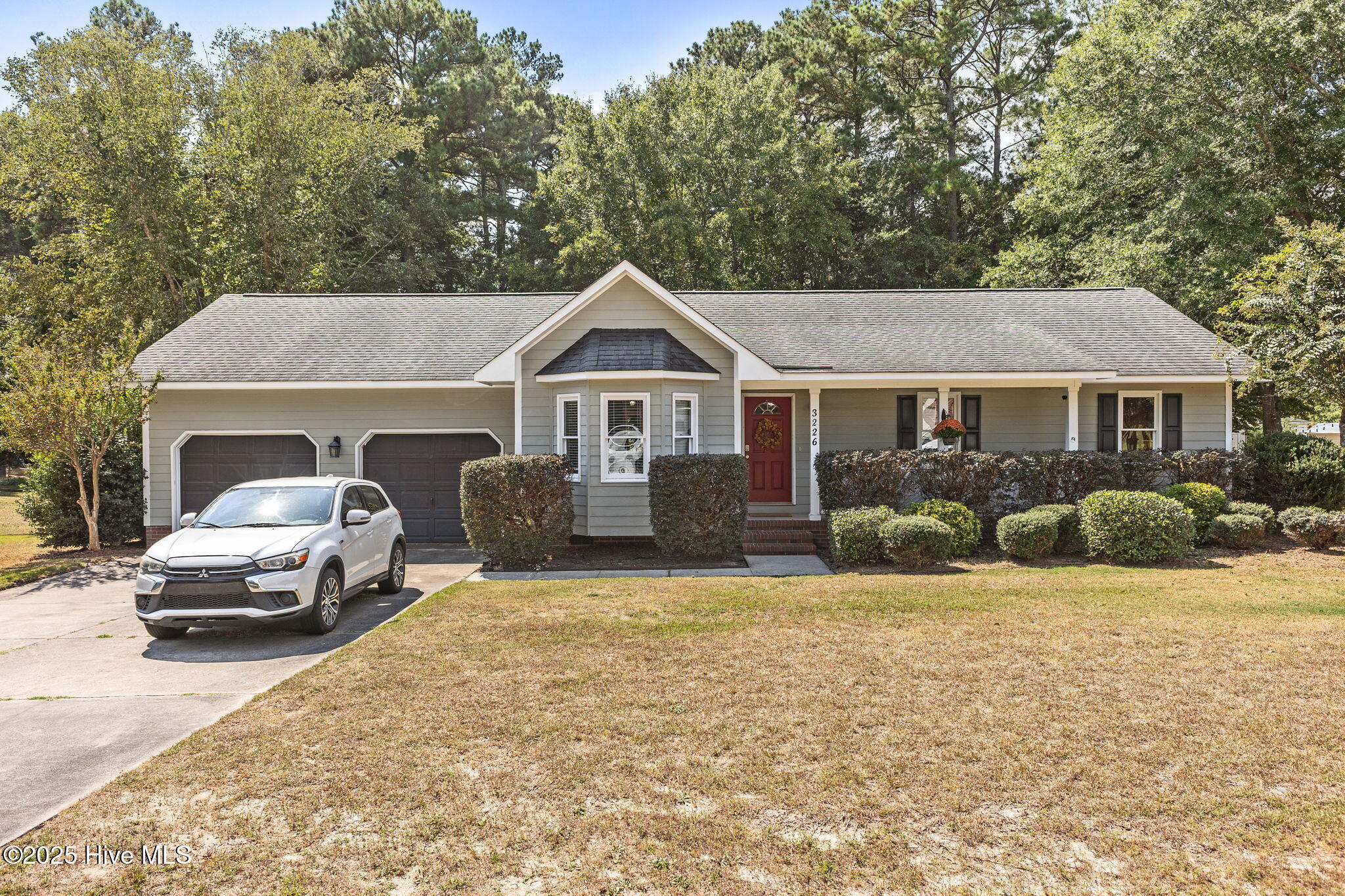 1-web-or-mls-AZ3A9441