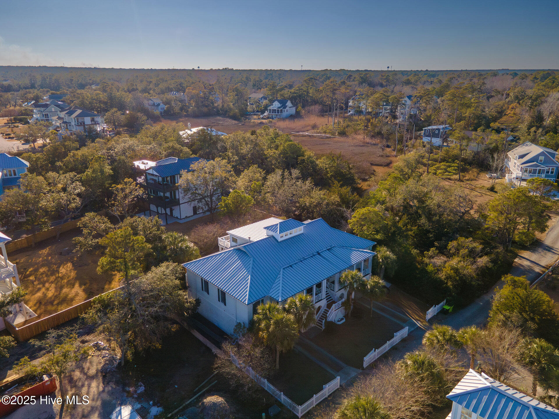 100521291 | Photo 80