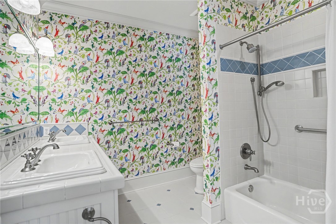 3rd Bedroom En Suite Bath