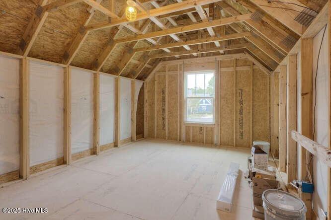 100524734 | Photo 37