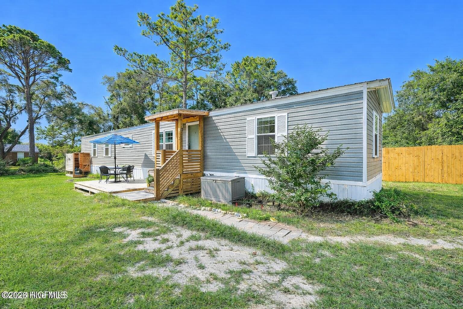 100566126 | Photo 38