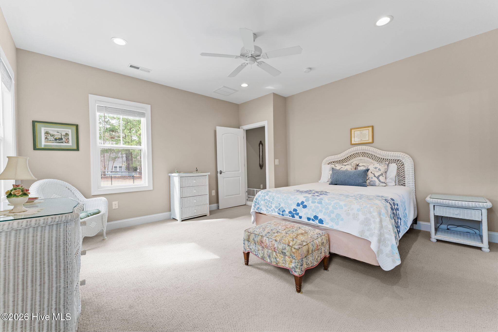 102 Roxburgh Court