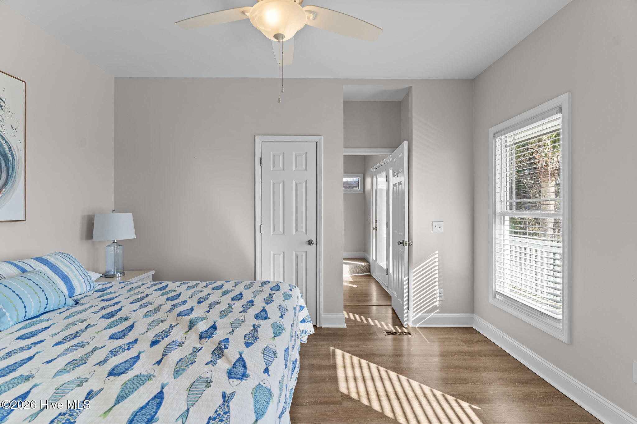 100554920 | Photo 31