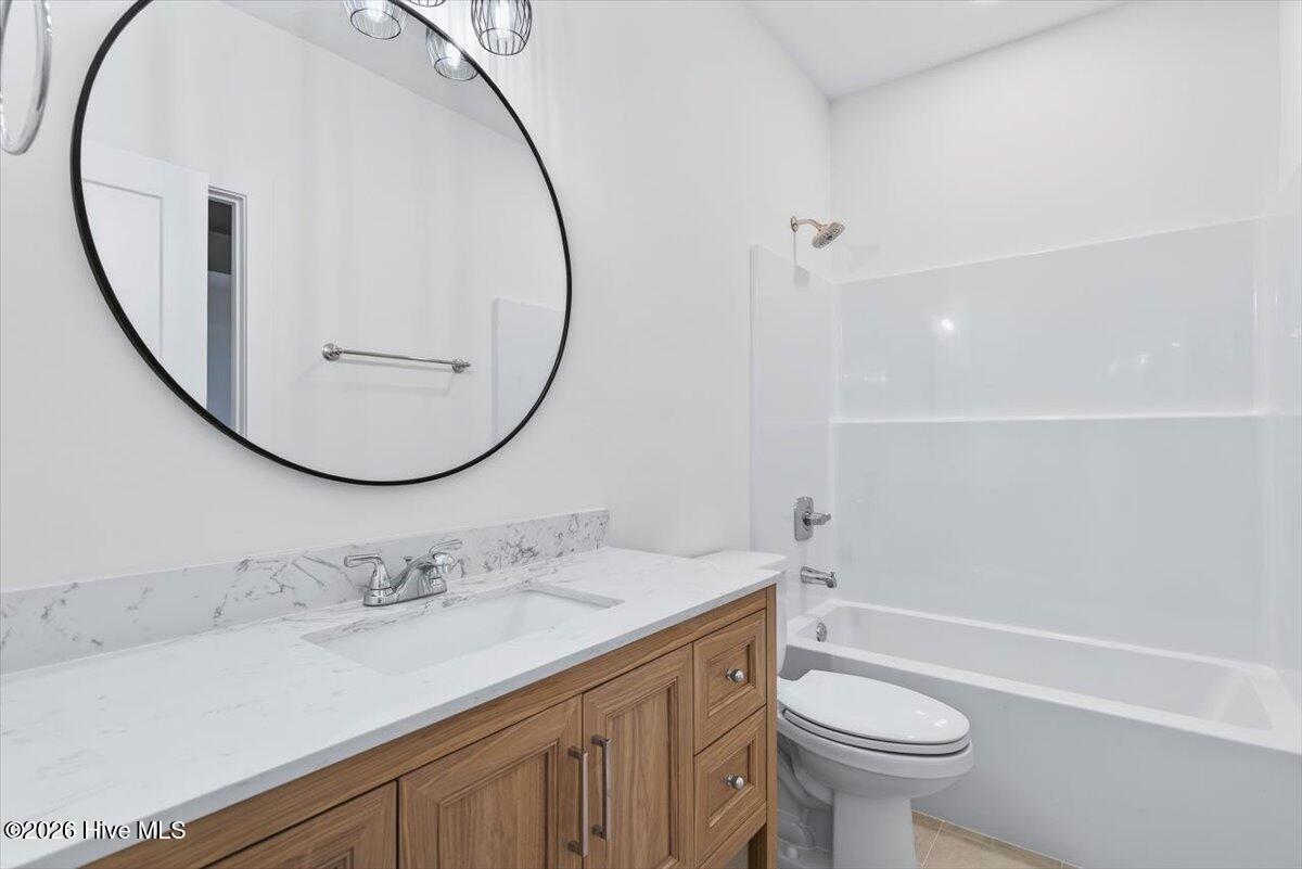 100508679 | Photo 19