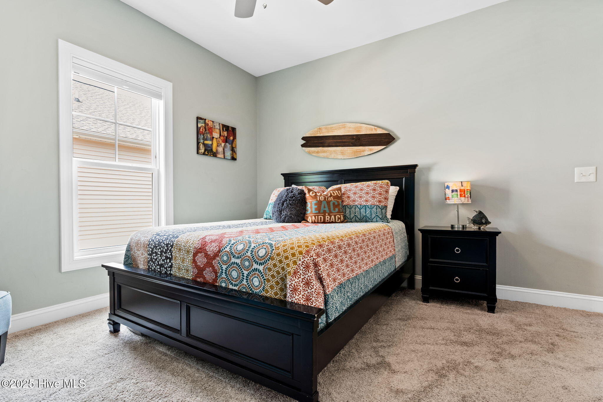 100566861 | Photo 28