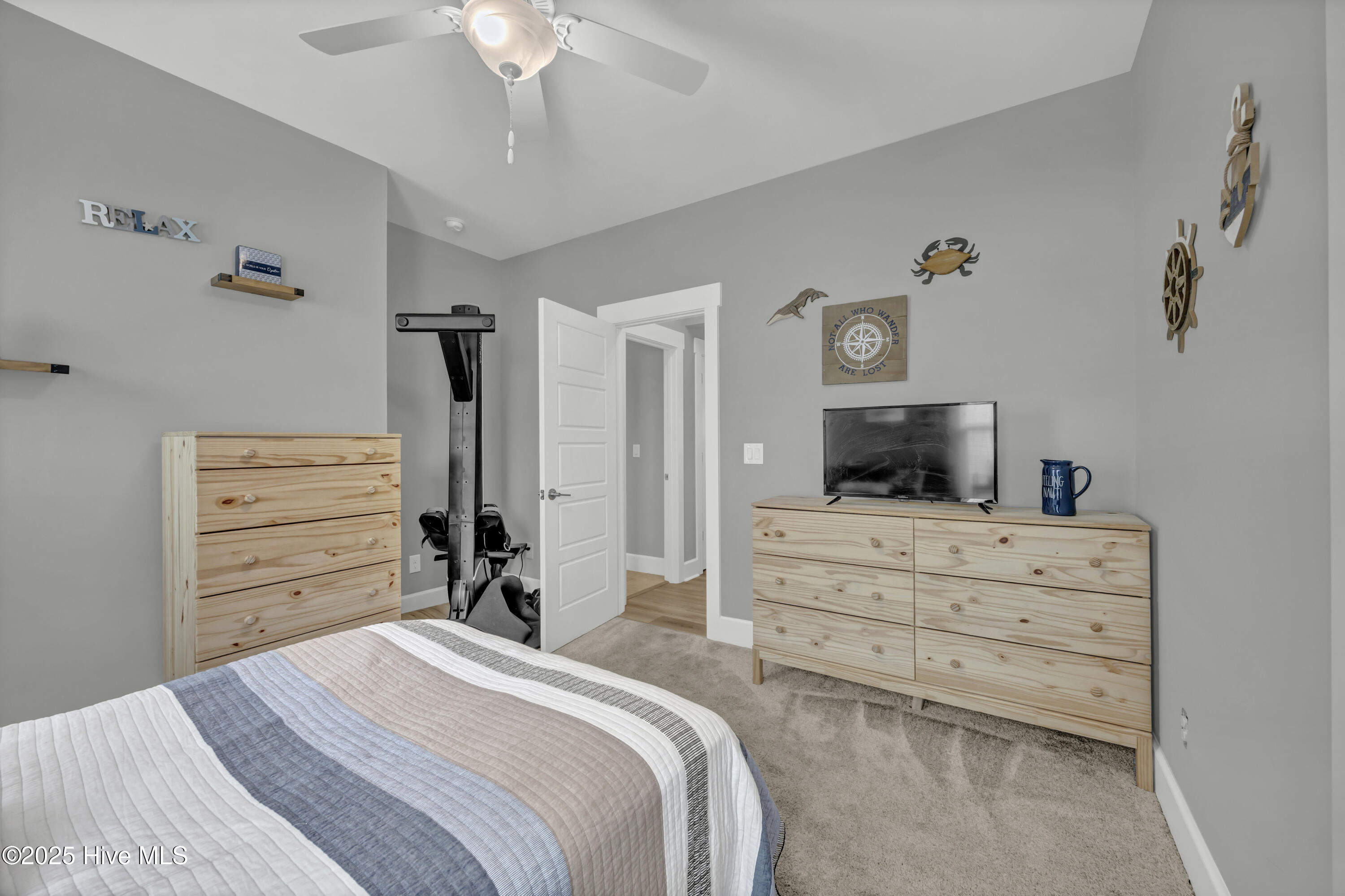 100535500 | Photo 12