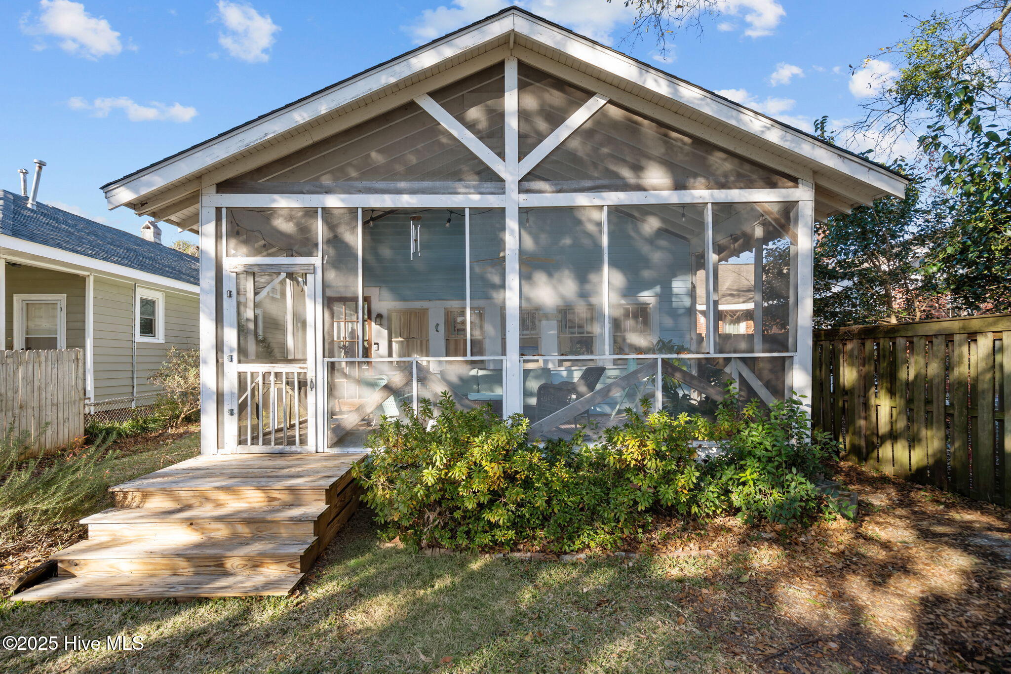 100546633 | Photo 19