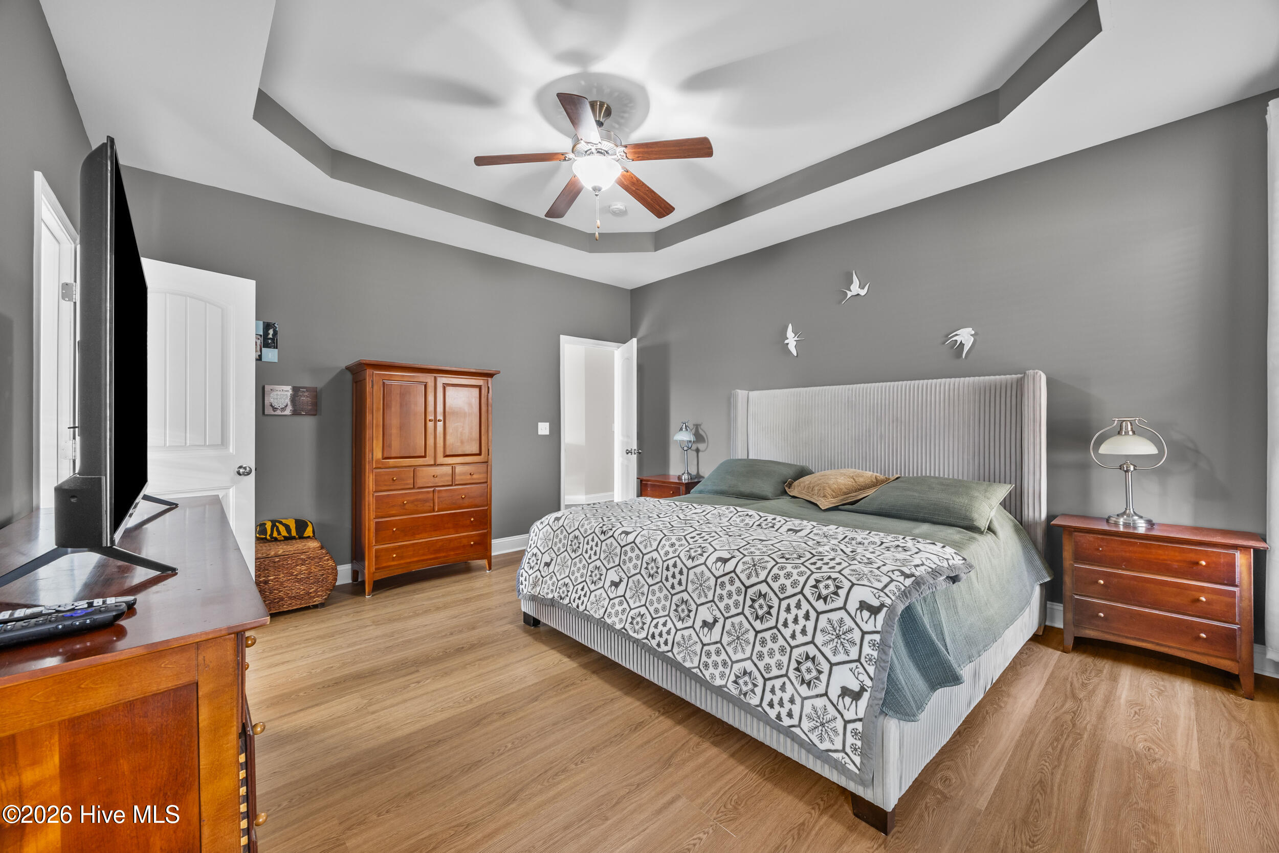 100550084 | Photo 15