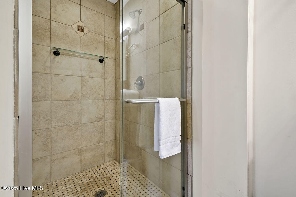 100544569 | Photo 39