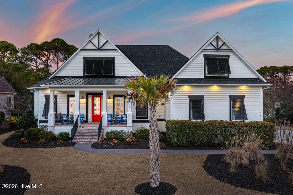 100561843 | Photo 53