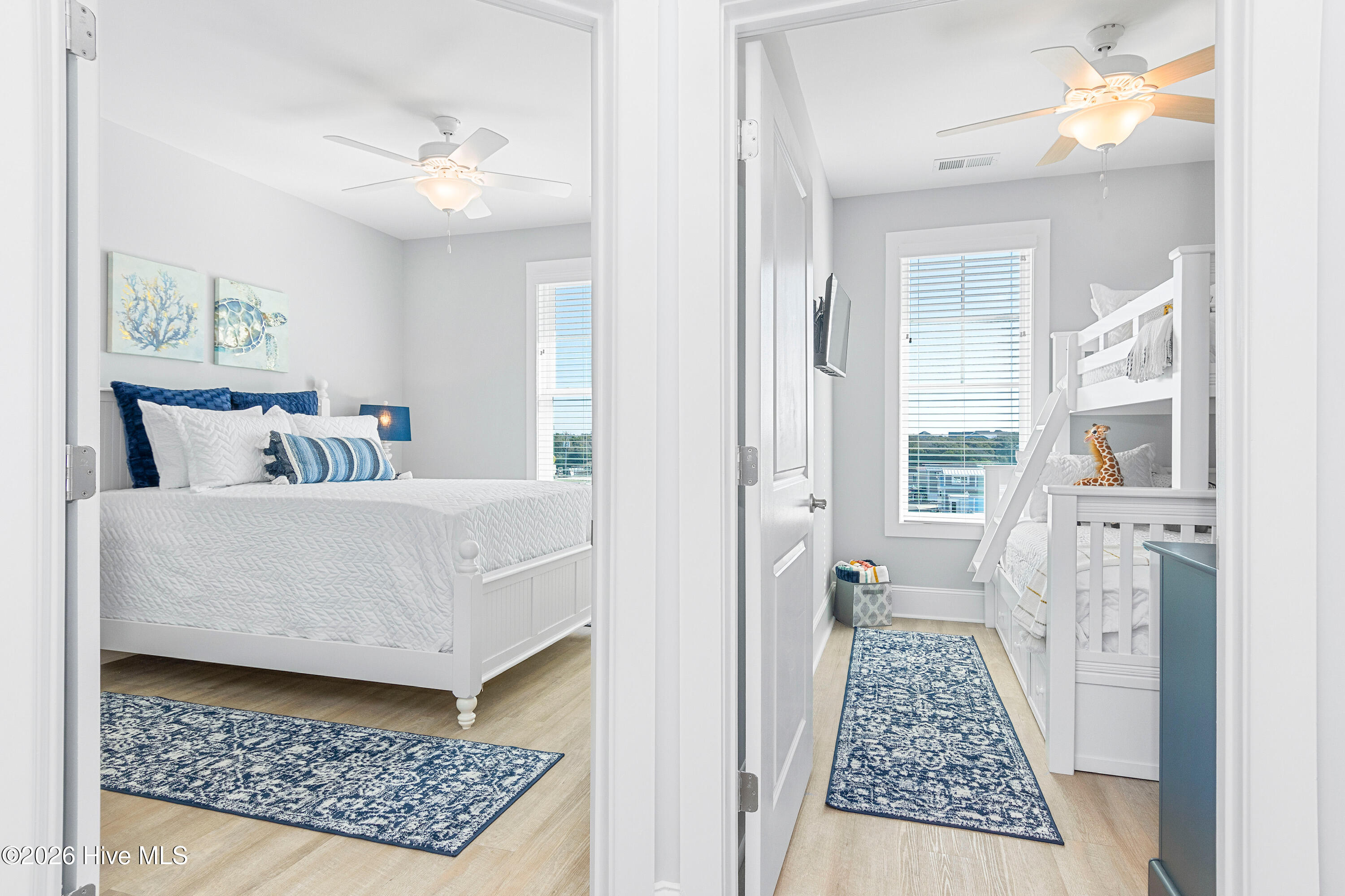 100565298 | Photo 19