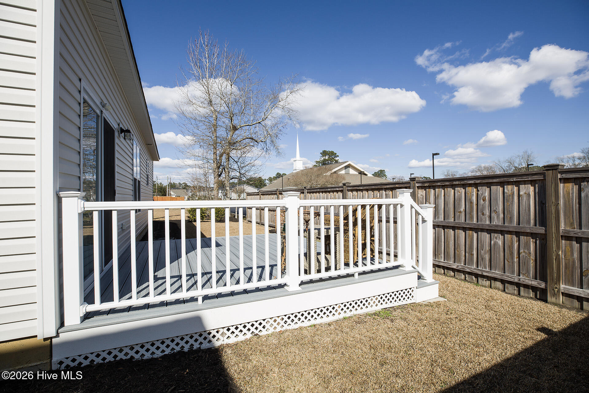 100557607 | Photo 31