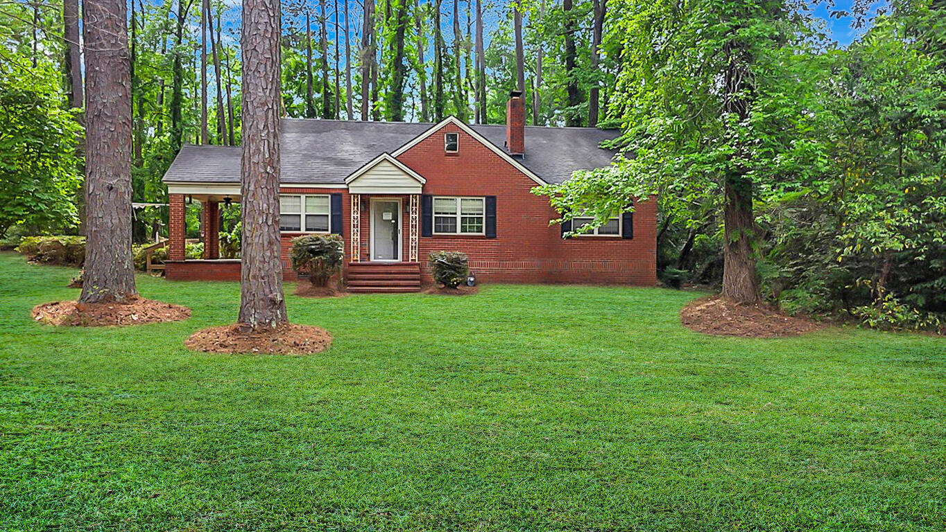 Photo 4 of Single family home for sale at 819 Hillcrest Dr, Thomson, GA 30824 | MLS# 100603729 | Listing updated on 2026-09-15