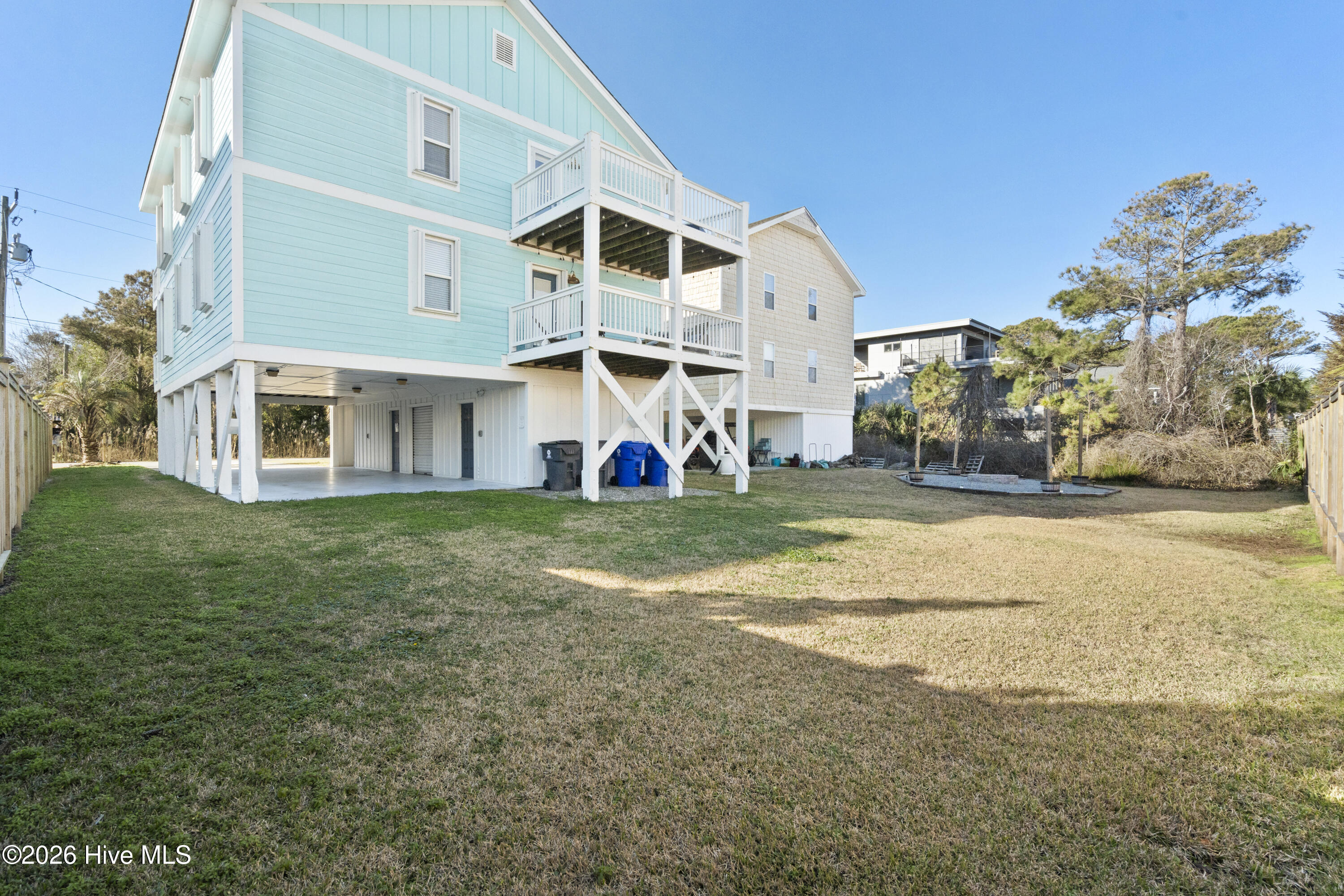 100549941 | Photo 49