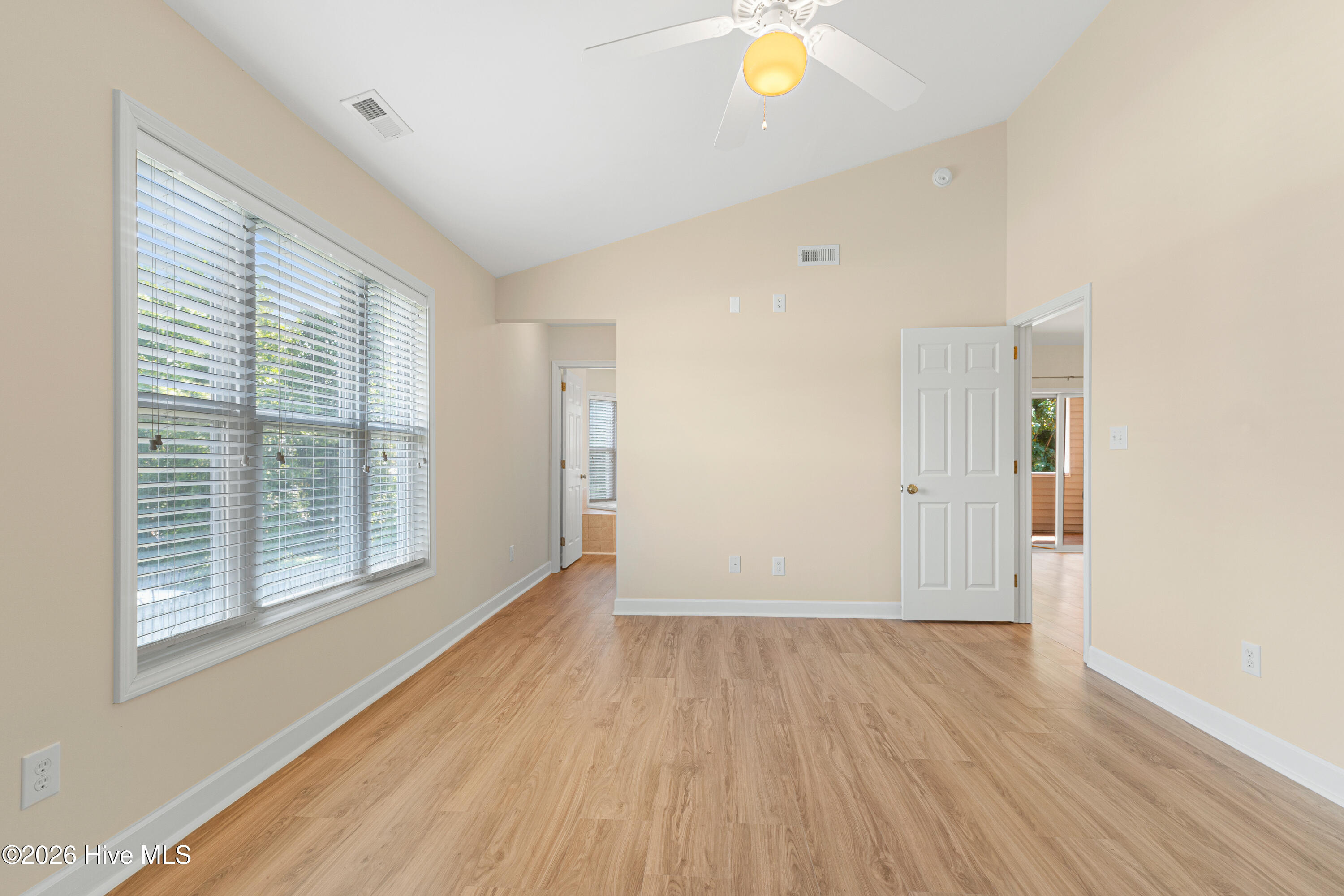 424 Commerce Avenue D, Bridgewood Condos,Morehead City